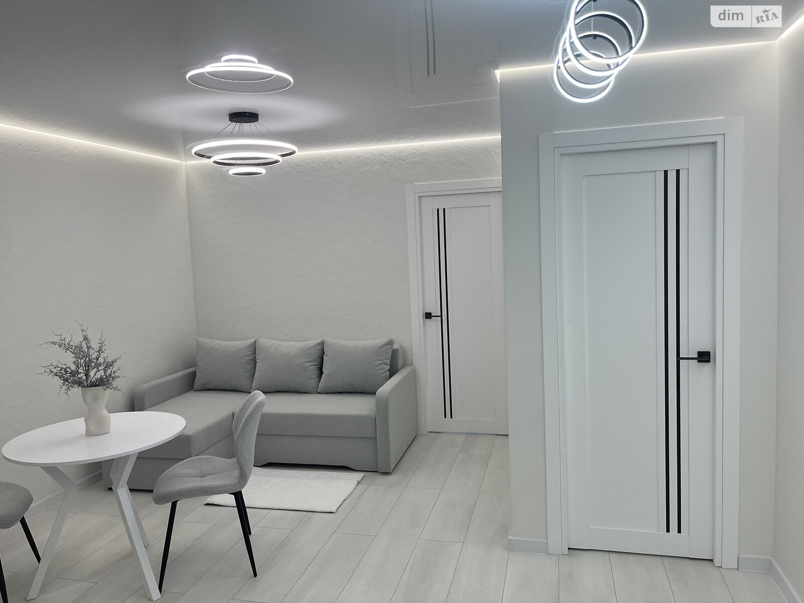 Продаж трикімнатної квартири в Тернополі, на вул. Смакули 8, район Бам фото 1 Продаж трикімнатної квартири в Тернополі, на вул. Смакули 8, район Бам фото 1