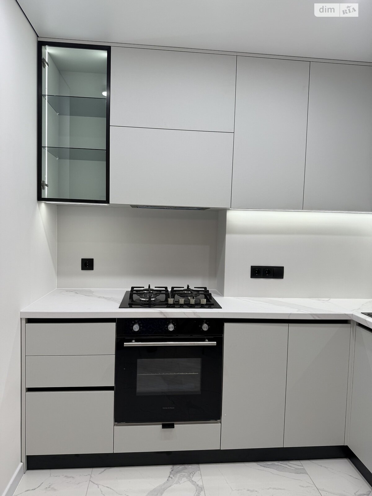Продажа двухкомнатной квартиры в Тернополе, на ул. Смакулы 8, район Бам фото 1 Продажа двухкомнатной квартиры в Тернополе, на ул. Смакулы 8, район Бам фото 1