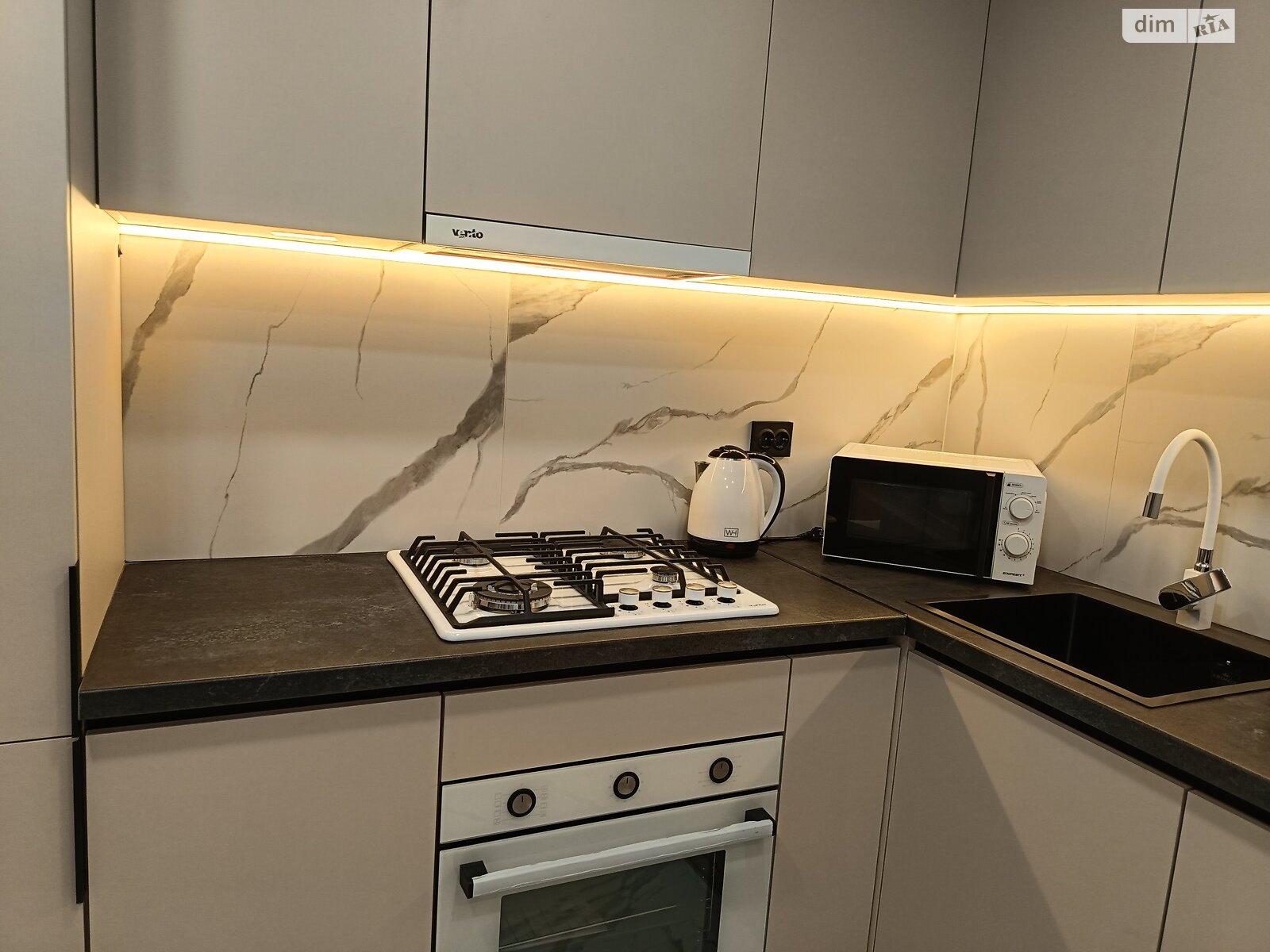 Продаж двокімнатної квартири в Тернополі, на вул. Смакули 8, район Бам фото 1 Продаж двокімнатної квартири в Тернополі, на вул. Смакули 8, район Бам фото 1
