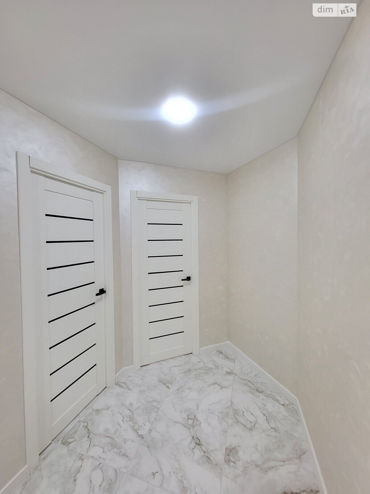 Продаж двокімнатної квартири в Тернополі, на вул. Смакули 8, район Бам фото 1 Продаж двокімнатної квартири в Тернополі, на вул. Смакули 8, район Бам фото 1