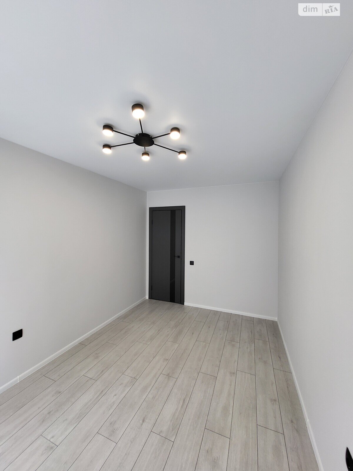 Продаж двокімнатної квартири в Тернополі, на вул. Смакули 8, район Бам фото 1 Продаж двокімнатної квартири в Тернополі, на вул. Смакули 8, район Бам фото 1