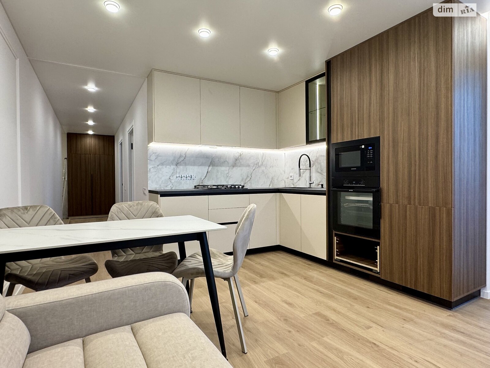 Продаж трикімнатної квартири в Тернополі, на вул. Смакули 7, район Бам фото 1 Продаж трикімнатної квартири в Тернополі, на вул. Смакули 7, район Бам фото 1