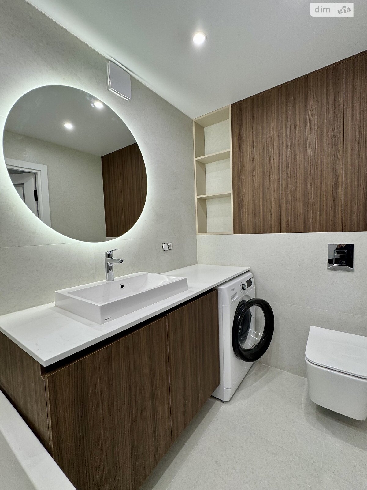 Продаж трикімнатної квартири в Тернополі, на вул. Смакули 7, район Бам фото 1 Продаж трикімнатної квартири в Тернополі, на вул. Смакули 7, район Бам фото 1