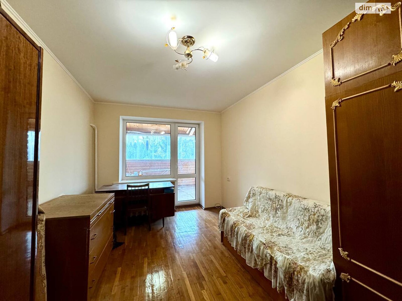 Продажа пятикомнатной квартиры в Тернополе, на ул. Смакулы, район Бам фото 1 Продажа пятикомнатной квартиры в Тернополе, на ул. Смакулы, район Бам фото 1