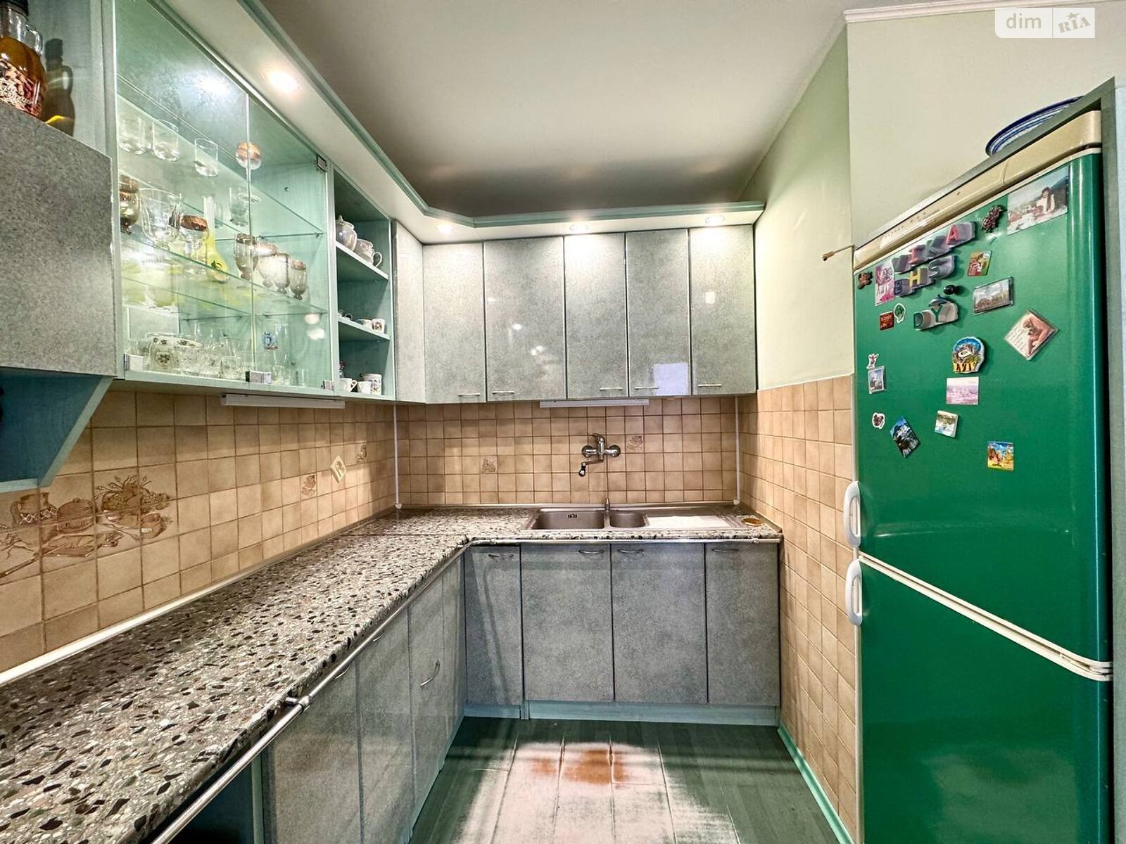 Продажа пятикомнатной квартиры в Тернополе, на ул. Смакулы, район Бам фото 1 Продажа пятикомнатной квартиры в Тернополе, на ул. Смакулы, район Бам фото 1