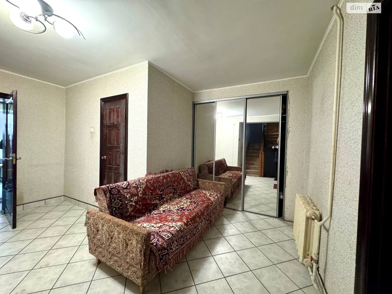 Продажа пятикомнатной квартиры в Тернополе, на ул. Смакулы, район Бам фото 1 Продажа пятикомнатной квартиры в Тернополе, на ул. Смакулы, район Бам фото 1