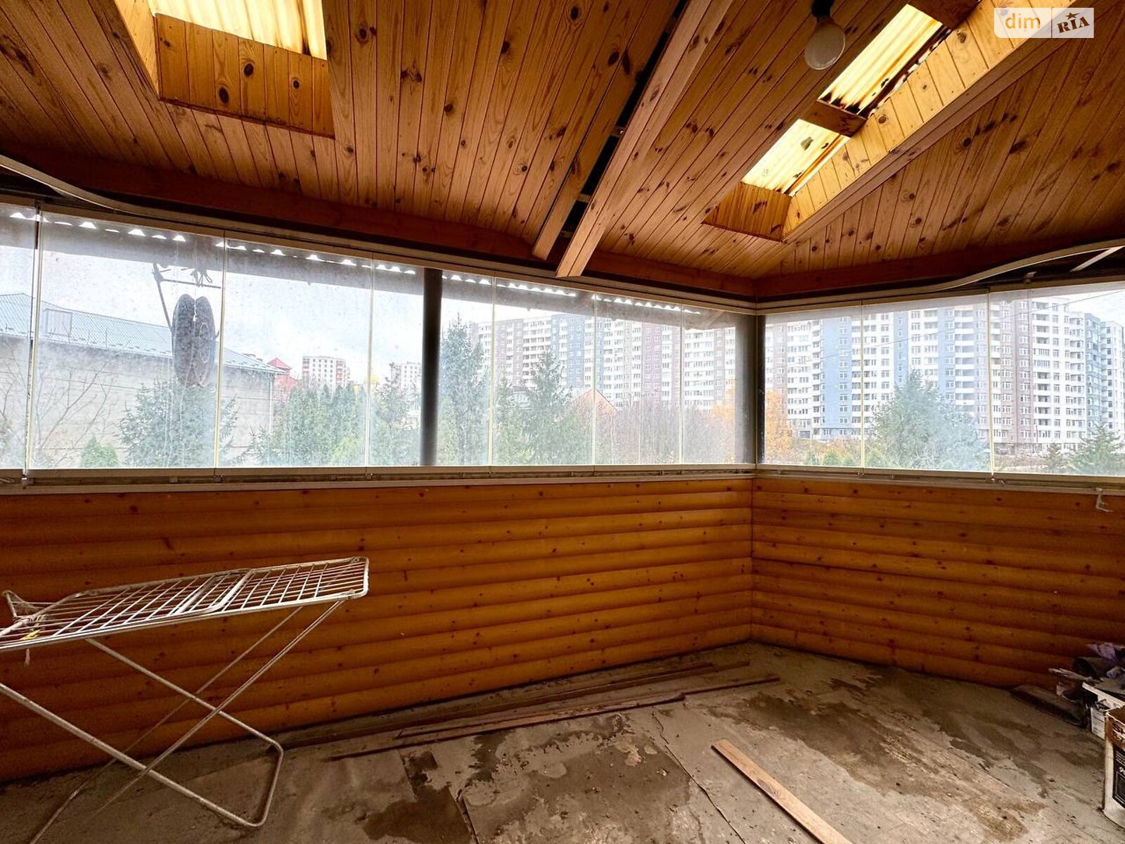 Продажа пятикомнатной квартиры в Тернополе, на ул. Смакулы, район Бам фото 1 Продажа пятикомнатной квартиры в Тернополе, на ул. Смакулы, район Бам фото 1