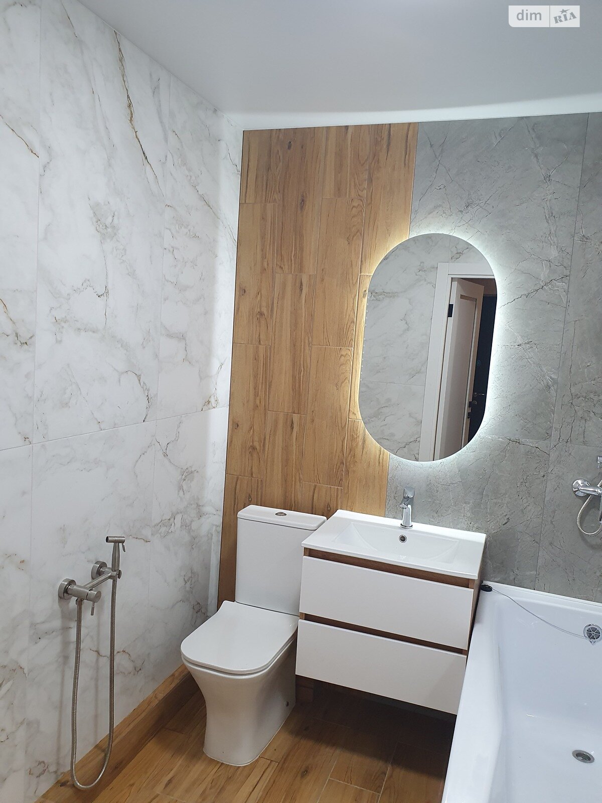 Продаж двокімнатної квартири в Тернополі, на вул. Смакули 8, район Бам фото 1 Продаж двокімнатної квартири в Тернополі, на вул. Смакули 8, район Бам фото 1