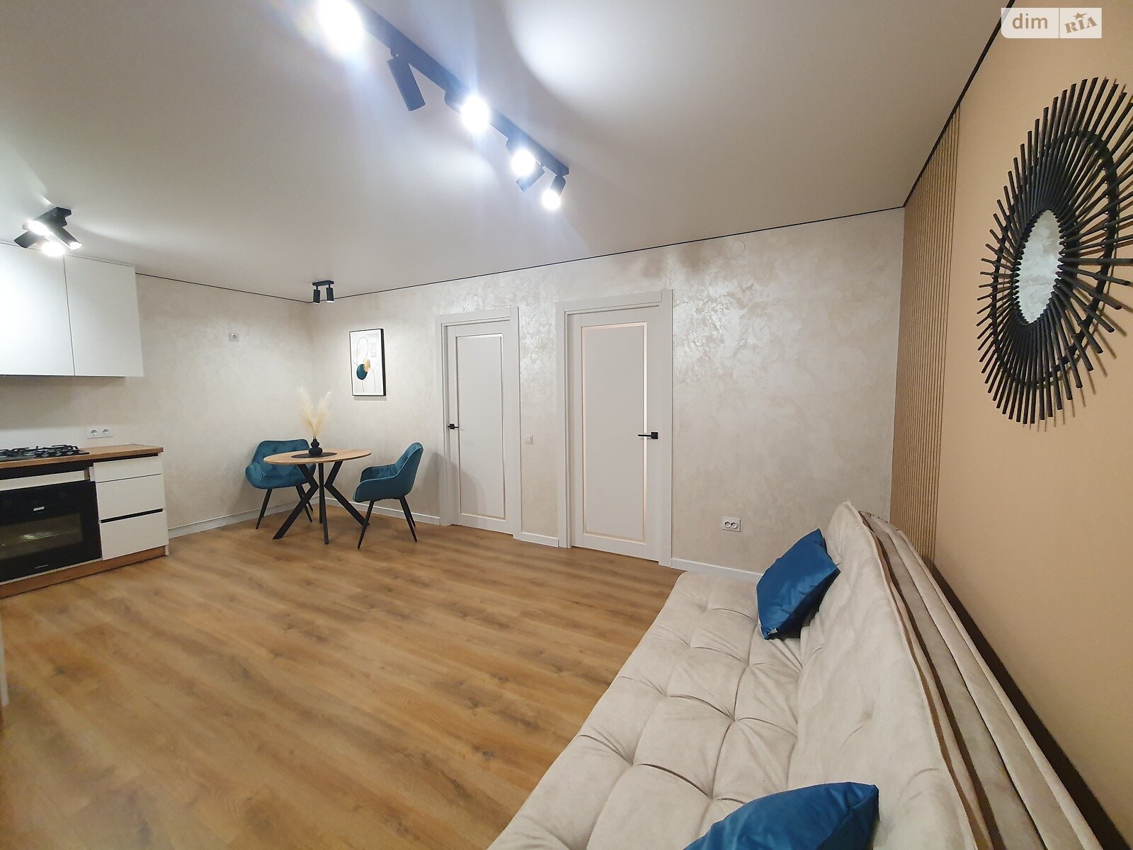 Продаж двокімнатної квартири в Тернополі, на вул. Смакули 8, район Бам фото 1 Продаж двокімнатної квартири в Тернополі, на вул. Смакули 8, район Бам фото 1