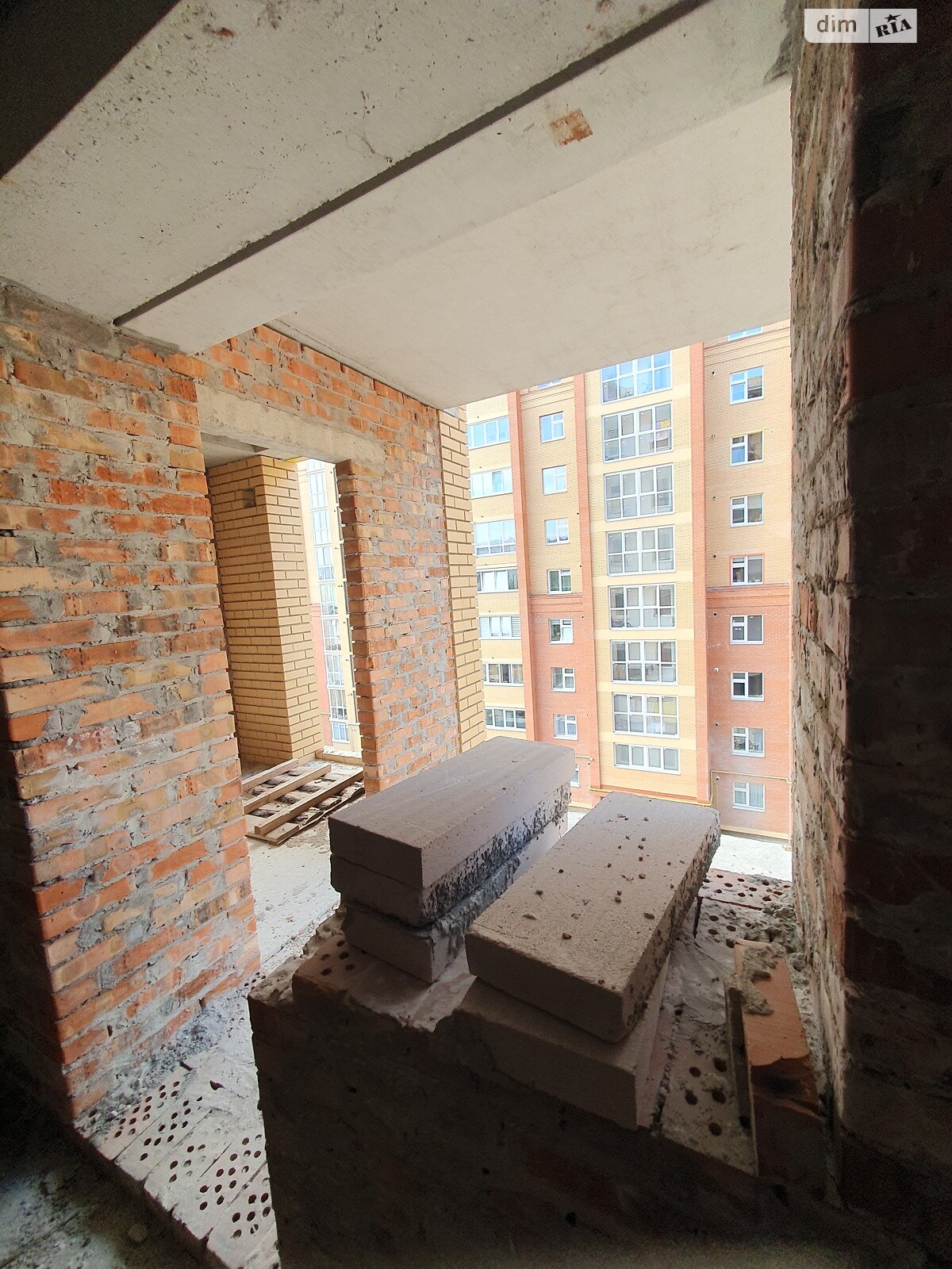 Продажа трехкомнатной квартиры в Тернополе, на пер. Генерала Мирона Тарнавского 8, район Бам фото 1 Продажа трехкомнатной квартиры в Тернополе, на пер. Генерала Мирона Тарнавского 8, район Бам фото 1