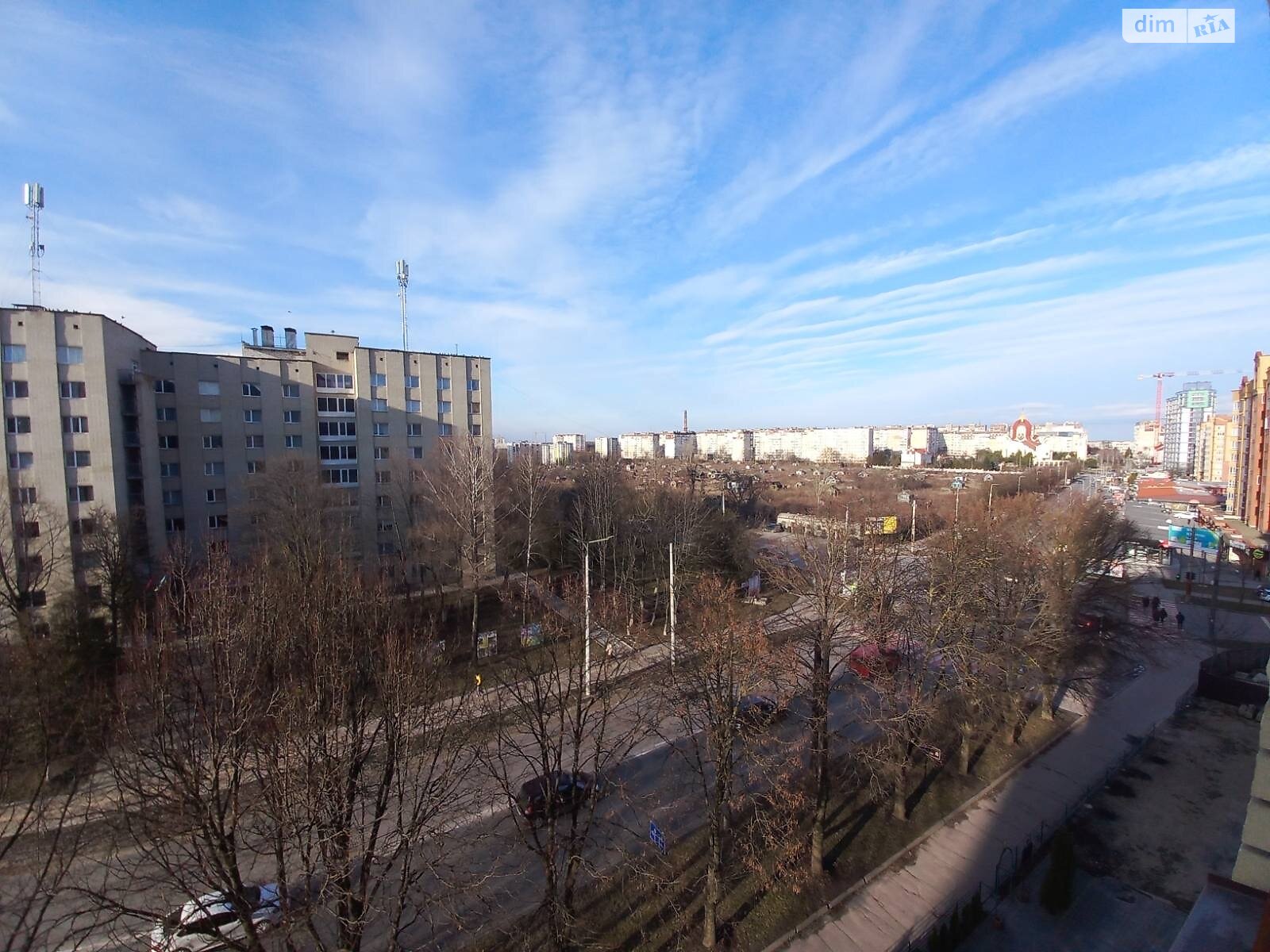 Продажа трехкомнатной квартиры в Тернополе, на ул. Генерала Мирона Тарнавского, район Бам фото 1 Продажа трехкомнатной квартиры в Тернополе, на ул. Генерала Мирона Тарнавского, район Бам фото 1