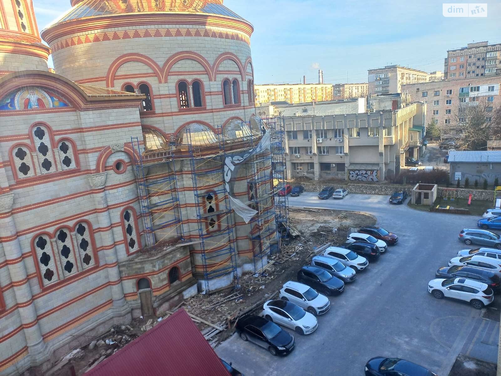 Продажа трехкомнатной квартиры в Тернополе, на ул. Генерала Мирона Тарнавского, район Бам фото 1 Продажа трехкомнатной квартиры в Тернополе, на ул. Генерала Мирона Тарнавского, район Бам фото 1