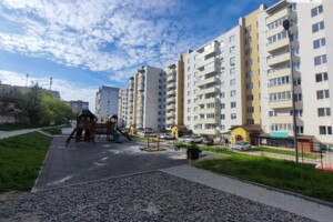 Продажа трехкомнатной квартиры в Тернополе, на ул. Тарнавского Мирона Генерала 7Б, район Бам фото 2