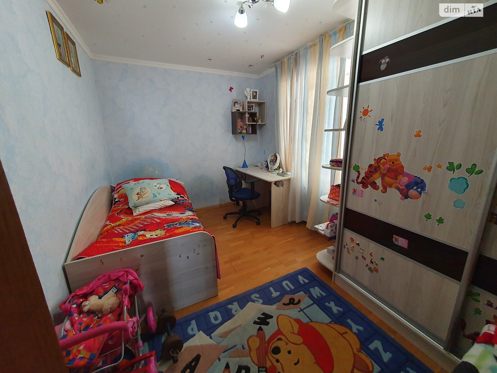 Продаж трикімнатної квартири в Тернополі, на вул. Текстильна, район Бам фото 1 Продаж трикімнатної квартири в Тернополі, на вул. Текстильна, район Бам фото 1