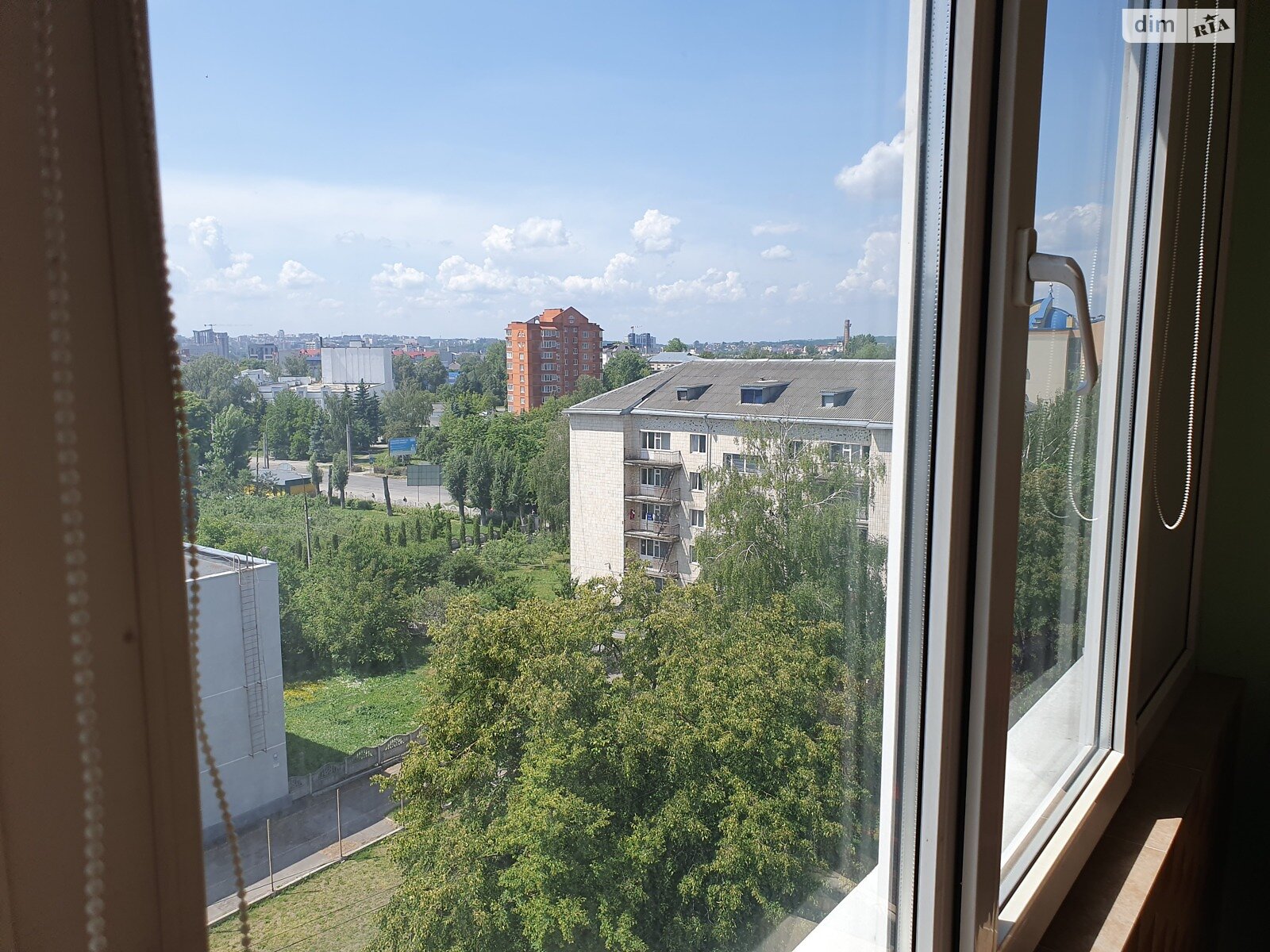 Продаж трикімнатної квартири в Тернополі, на вул. Текстильна, район Бам фото 1 Продаж трикімнатної квартири в Тернополі, на вул. Текстильна, район Бам фото 1