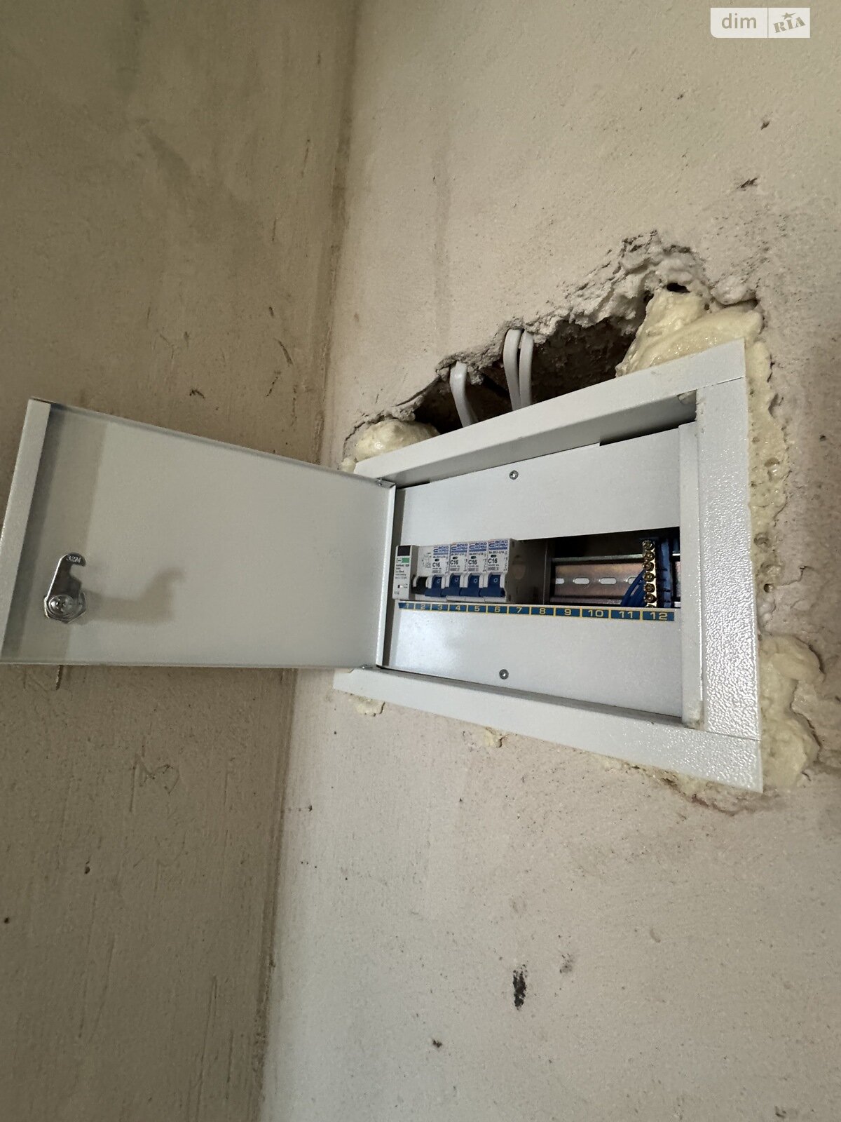 Продажа двухкомнатной квартиры в Тернополе, на ул. Текстильная, район Бам фото 1 Продажа двухкомнатной квартиры в Тернополе, на ул. Текстильная, район Бам фото 1