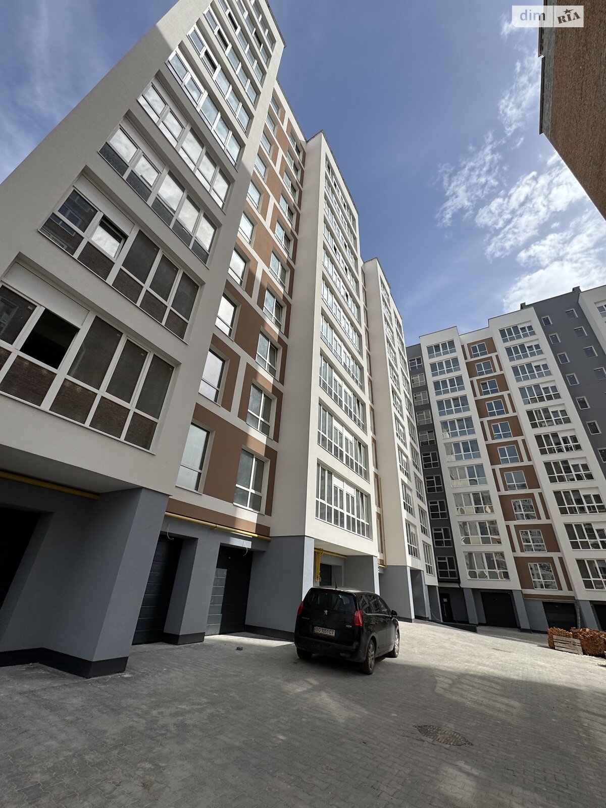 Продажа двухкомнатной квартиры в Тернополе, на ул. Текстильная, район Бам фото 1 Продажа двухкомнатной квартиры в Тернополе, на ул. Текстильная, район Бам фото 1