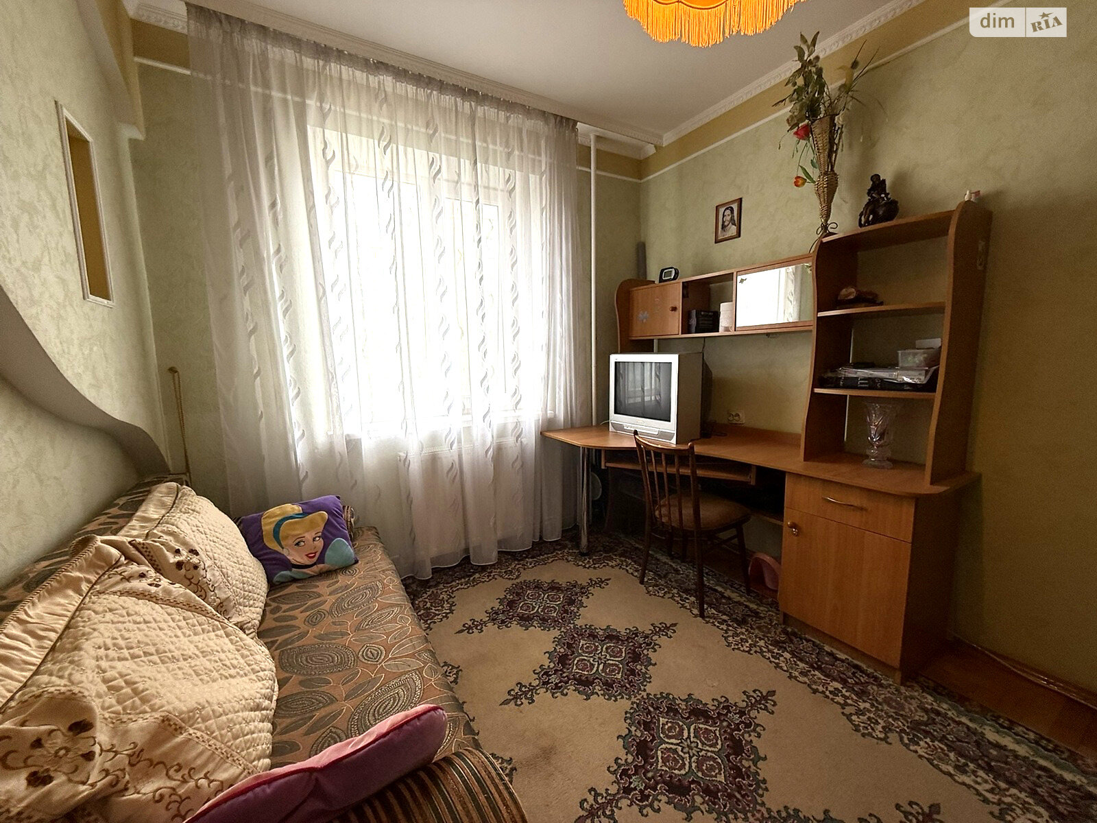 Продаж трикімнатної квартири в Тернополі, на вул. Володимира Великого, район Аляска фото 1 Продаж трикімнатної квартири в Тернополі, на вул. Володимира Великого, район Аляска фото 1