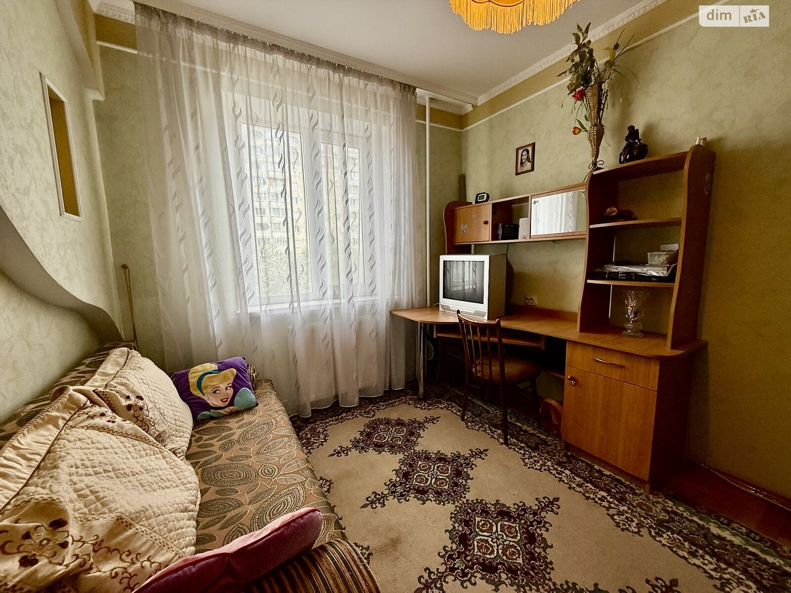 Продаж трикімнатної квартири в Тернополі, на вул. Володимира Великого, район Аляска фото 1 Продаж трикімнатної квартири в Тернополі, на вул. Володимира Великого, район Аляска фото 1