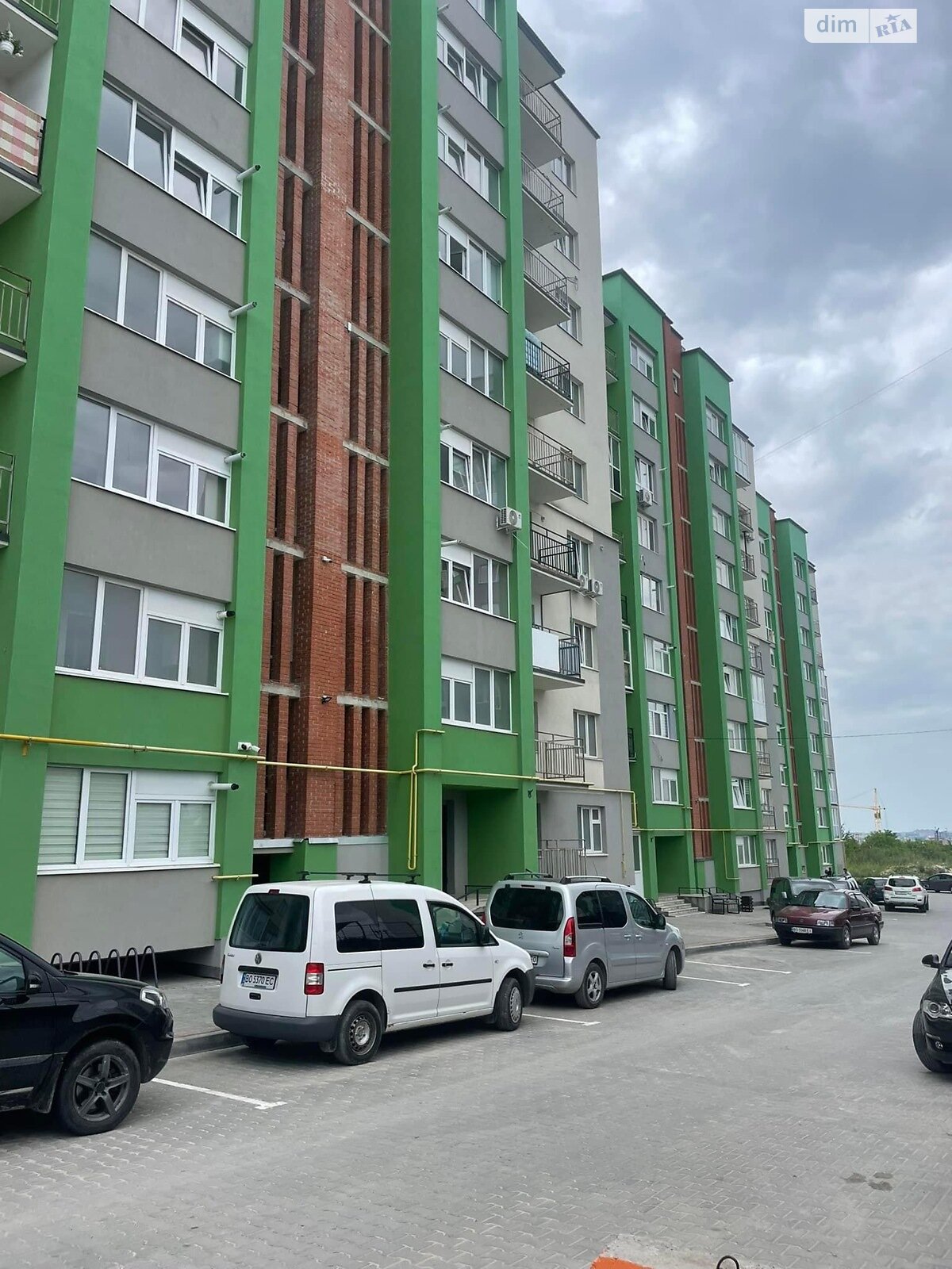 Продаж трикімнатної квартири в Тернополі, на вул. Яреми, район Бам фото 1