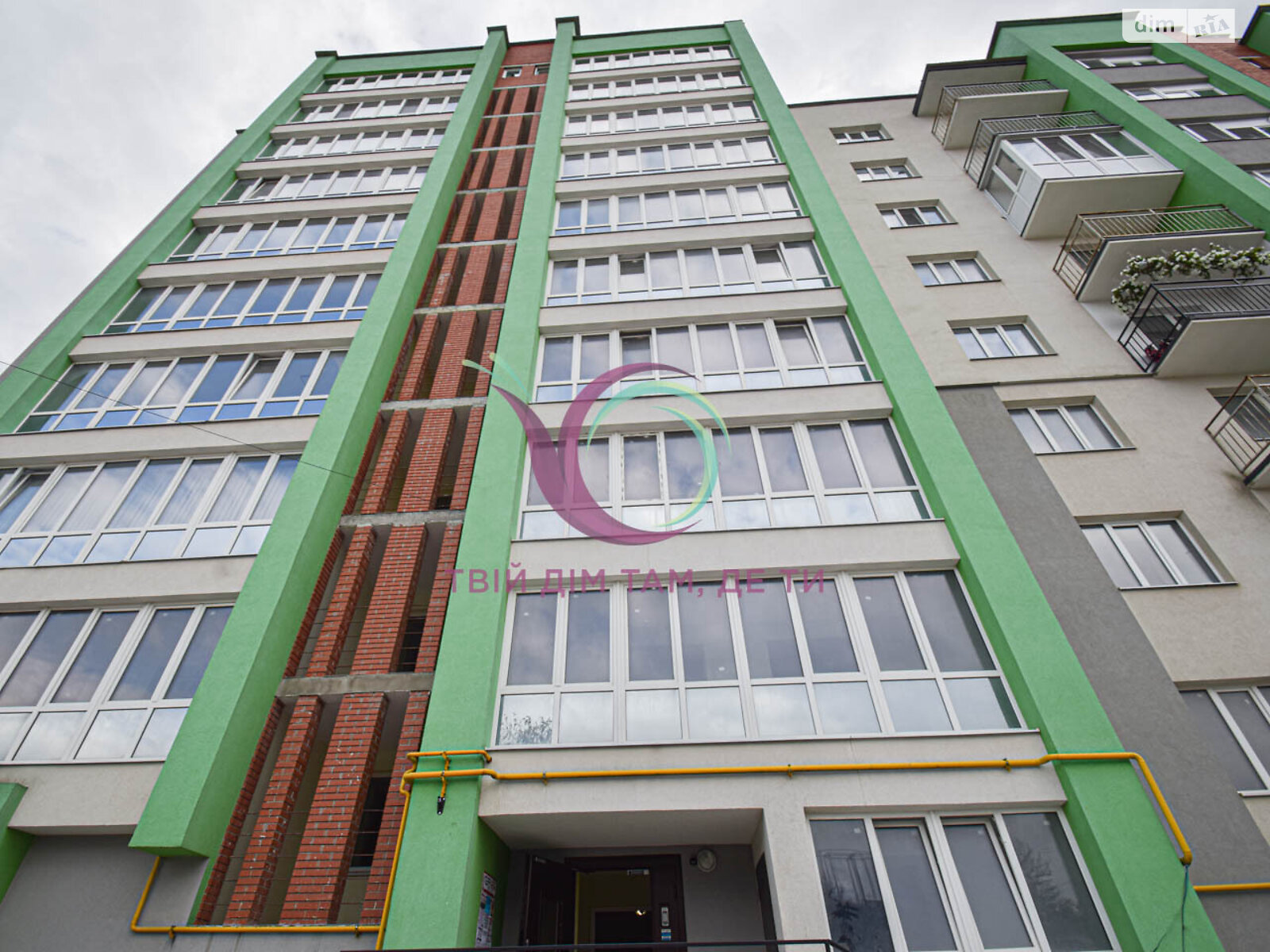 Продажа двухкомнатной квартиры в Тернополе, на ул. Яремы, район Бам фото 1 Продажа двухкомнатной квартиры в Тернополе, на ул. Яремы, район Бам фото 1