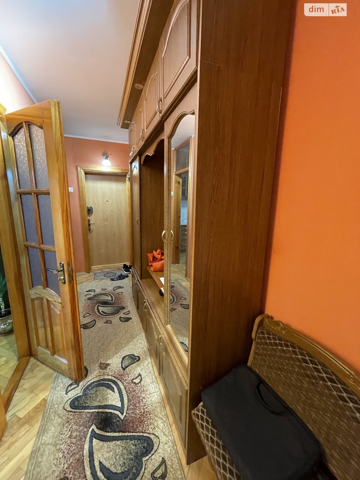 Продажа трехкомнатной квартиры в Тернополе, на ул. Защитников Украины, район Бам фото 1 Продажа трехкомнатной квартиры в Тернополе, на ул. Защитников Украины, район Бам фото 1