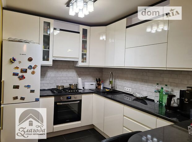 Продажа двухкомнатной квартиры в Тернополе, на просп. Злуки 1 район Бам фото 1 Продажа двухкомнатной квартиры в Тернополе, на просп. Злуки 1 район Бам фото 1