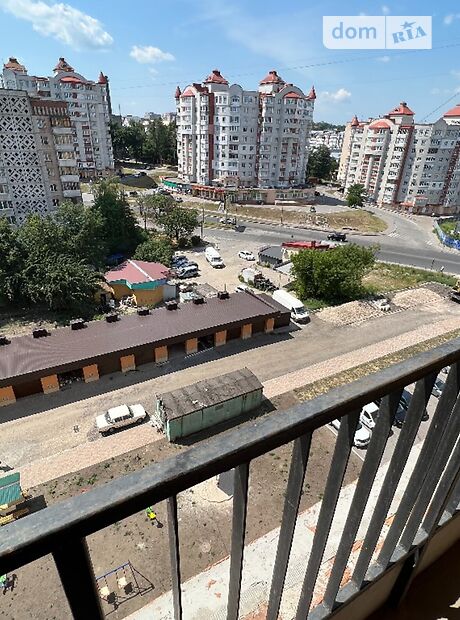 Продажа трехкомнатной квартиры в Тернополе, на просп. Злуки 18, район Бам фото 1 Продажа трехкомнатной квартиры в Тернополе, на просп. Злуки 18, район Бам фото 1