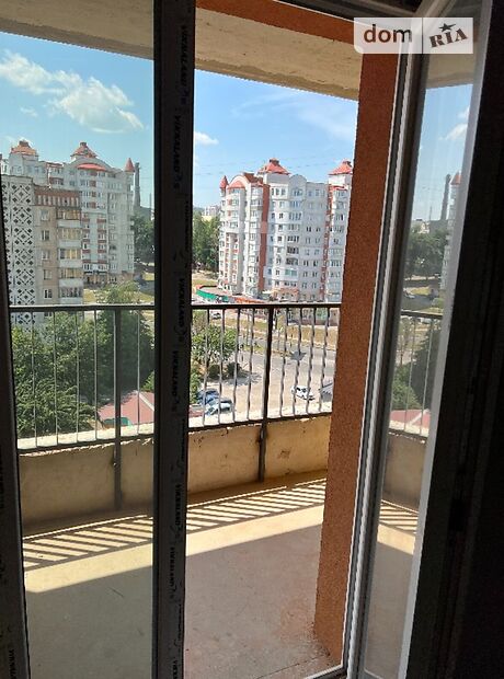 Продажа трехкомнатной квартиры в Тернополе, на просп. Злуки 18, район Бам фото 1 Продажа трехкомнатной квартиры в Тернополе, на просп. Злуки 18, район Бам фото 1