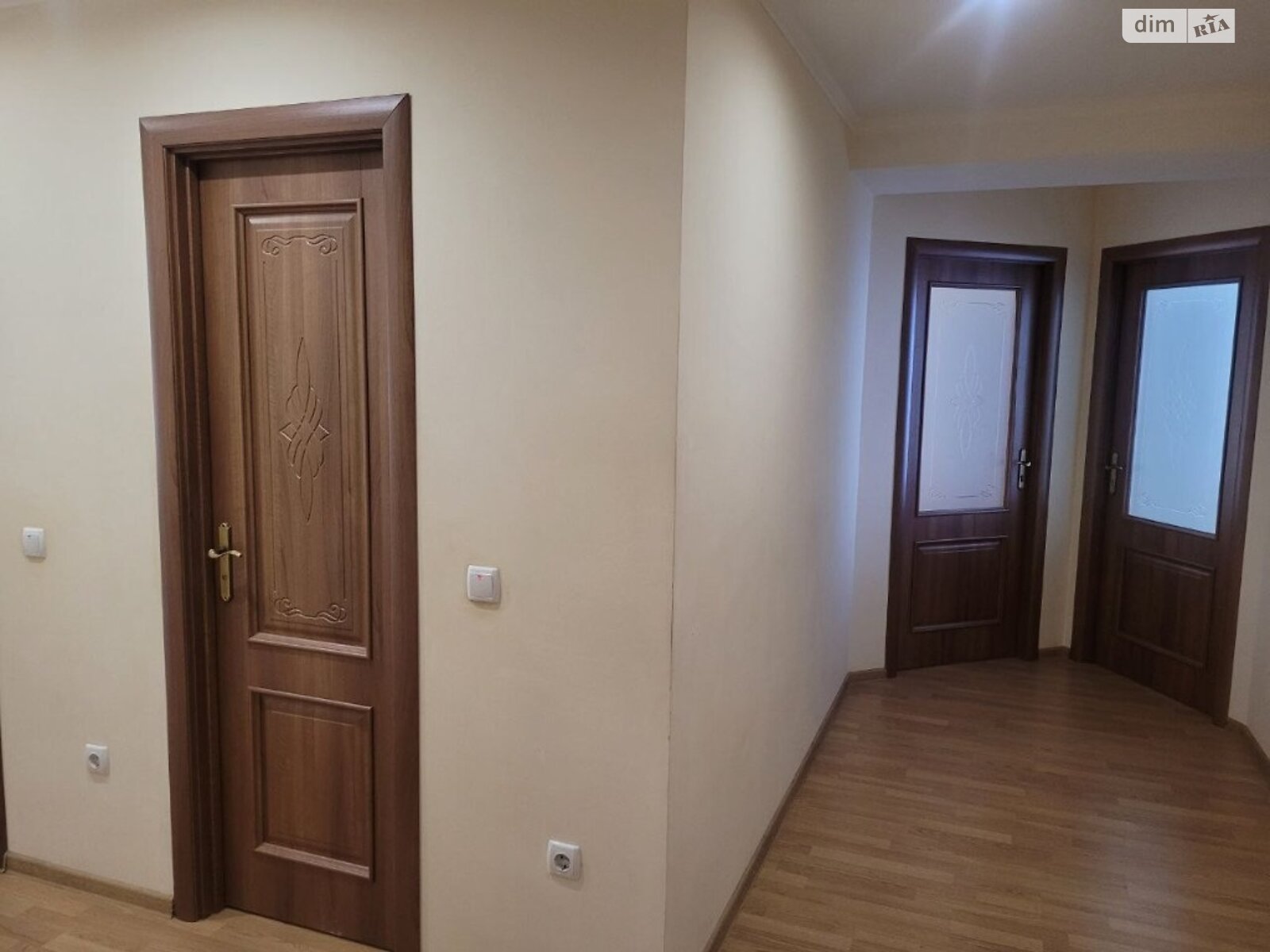 Продажа трехкомнатной квартиры в Тернополе, на просп. Злуки 4А, район Бам фото 1