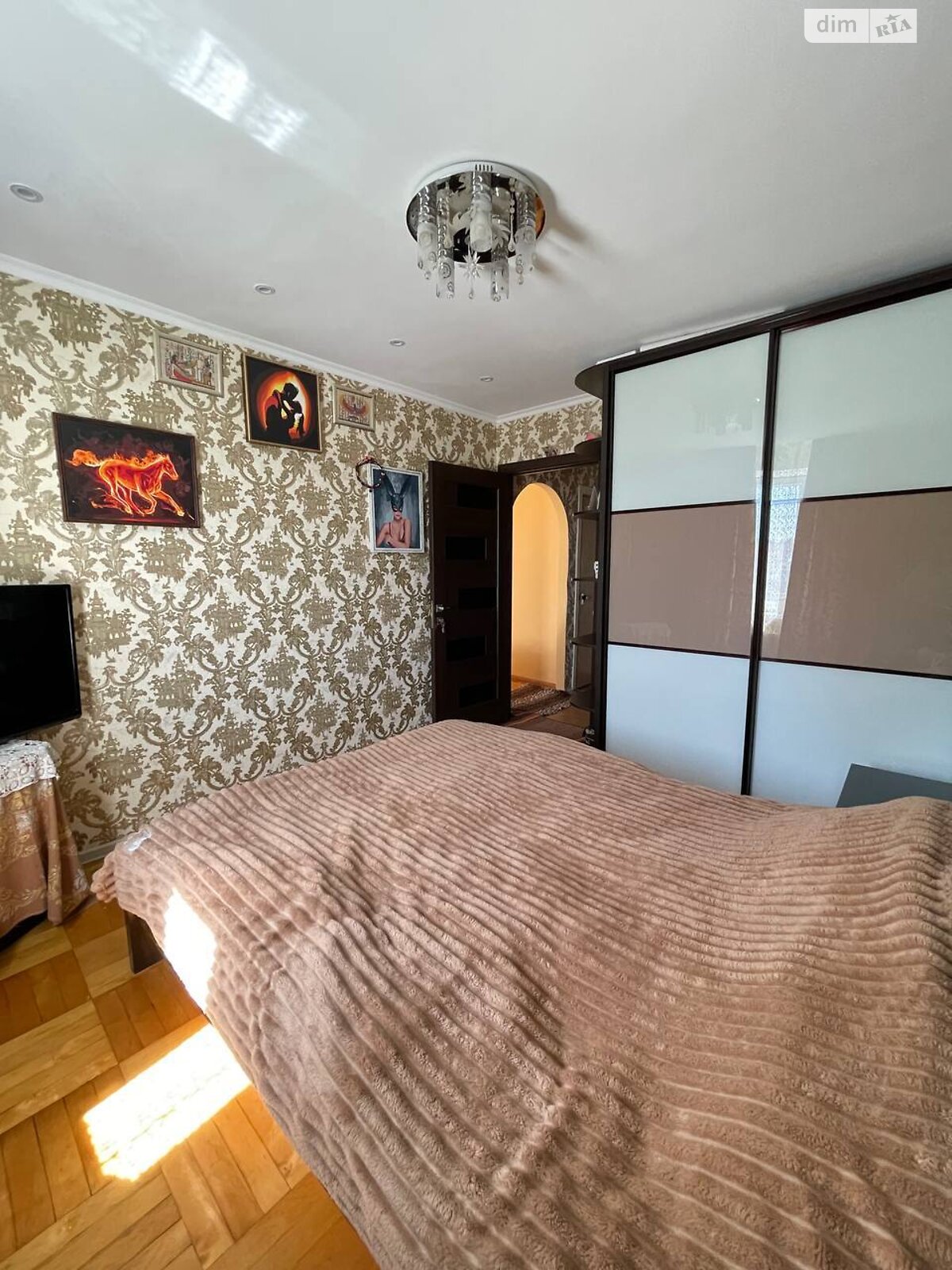 Продажа двухкомнатной квартиры в Тернополе, на просп. Злуки 27, район Бам фото 1 Продажа двухкомнатной квартиры в Тернополе, на просп. Злуки 27, район Бам фото 1