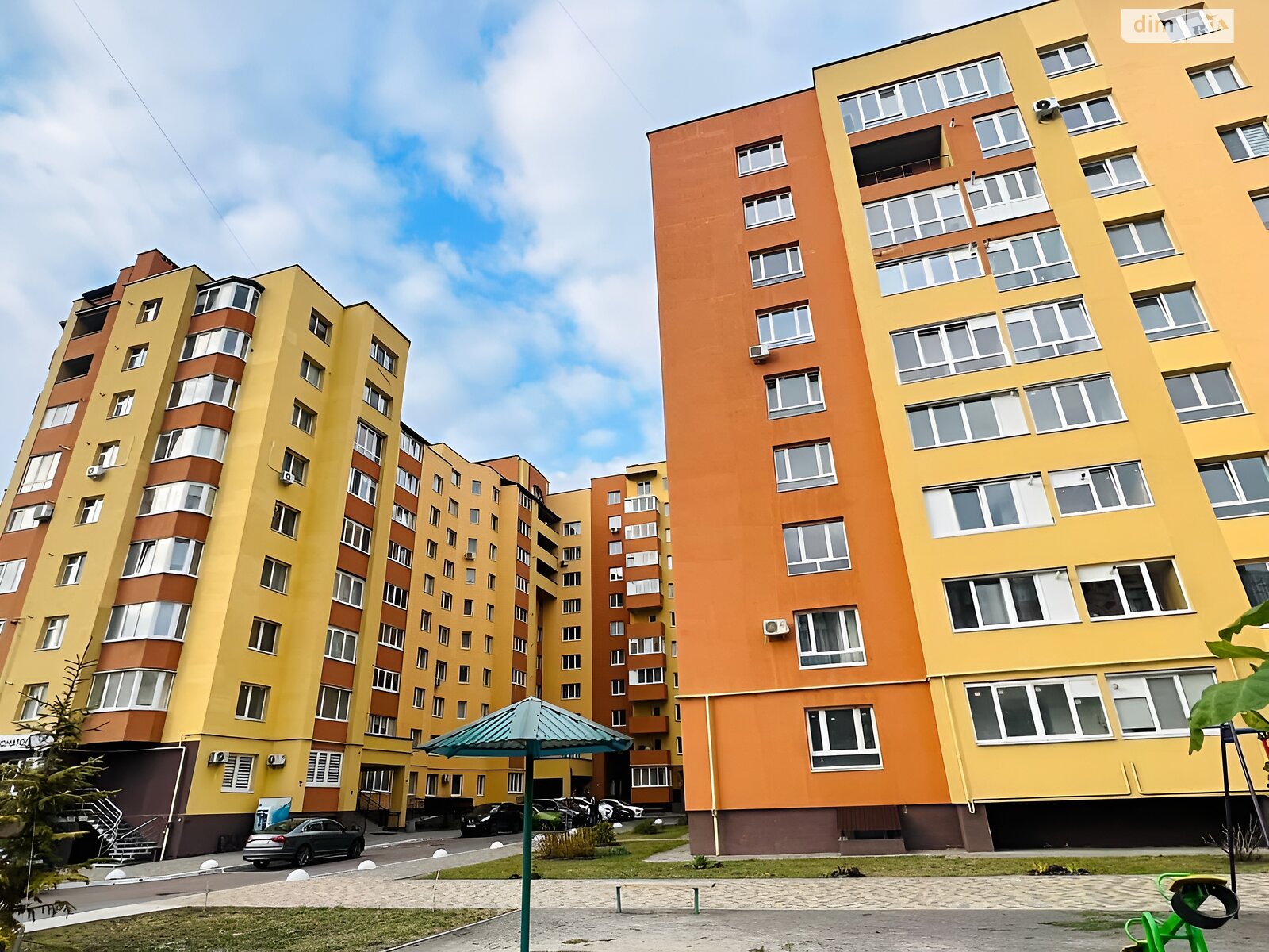 Продаж однокімнатної квартири в Тернополі, на просп. Злуки 18, район Бам фото 1 Продаж однокімнатної квартири в Тернополі, на просп. Злуки 18, район Бам фото 1
