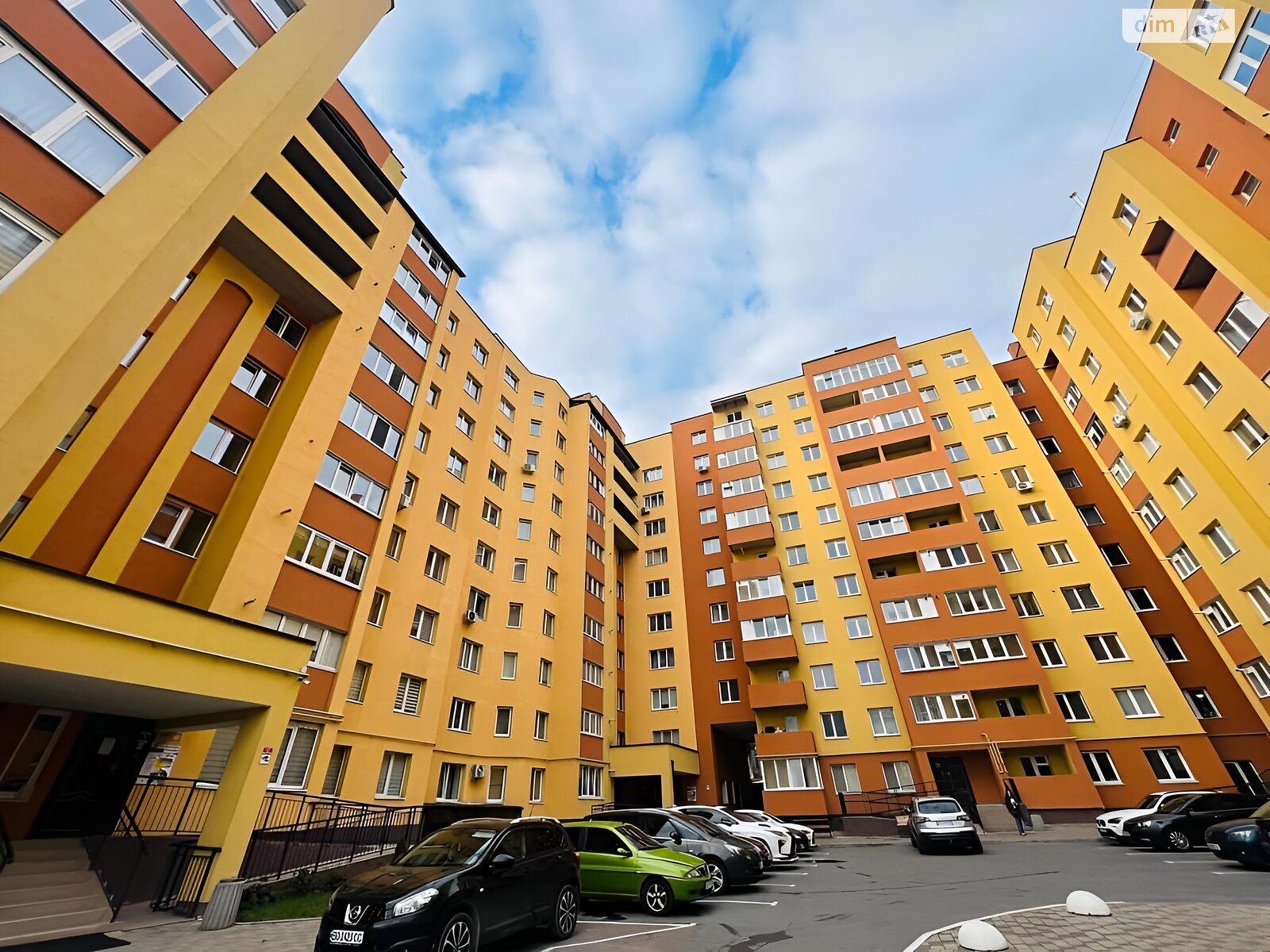 Продаж однокімнатної квартири в Тернополі, на просп. Злуки 18, район Бам фото 1 Продаж однокімнатної квартири в Тернополі, на просп. Злуки 18, район Бам фото 1