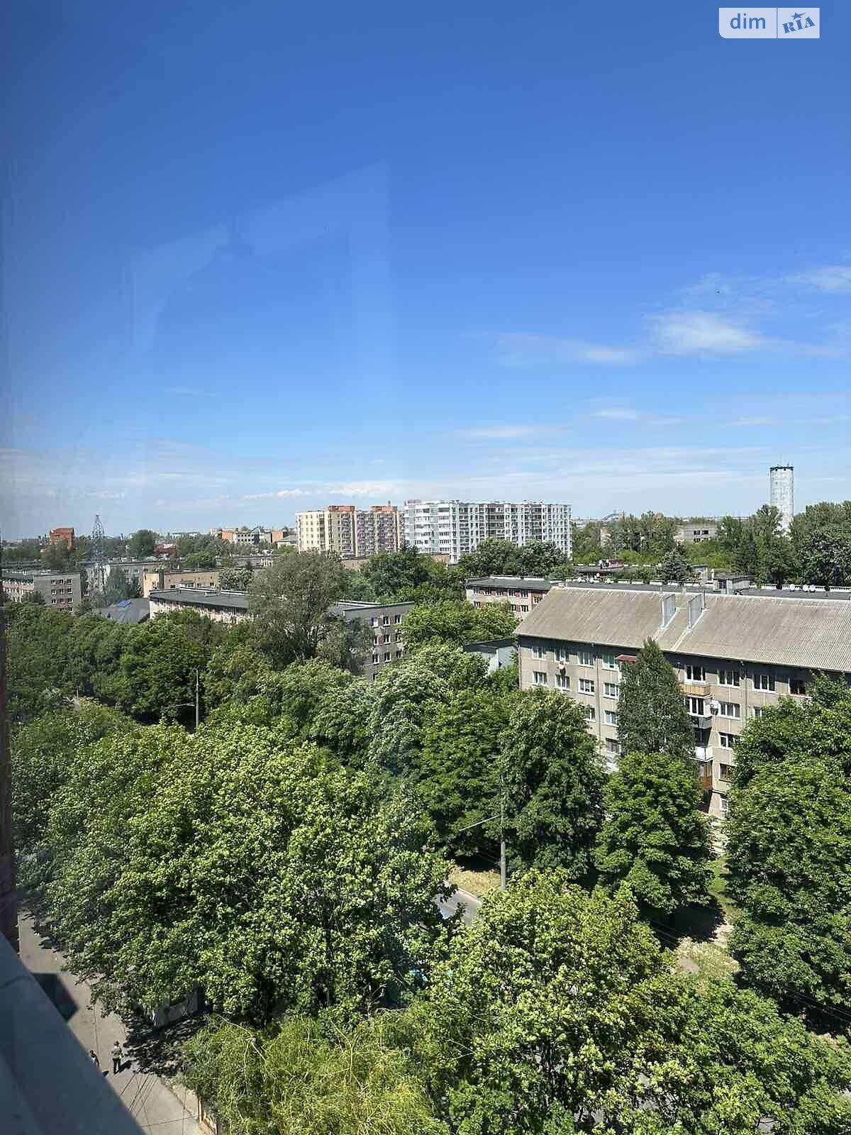 Продаж чотирикімнатної квартири в Тернополі, на просп. Злуки, район Бам фото 1 Продаж чотирикімнатної квартири в Тернополі, на просп. Злуки, район Бам фото 1
