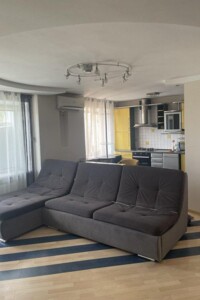 Продажа трехкомнатной квартиры в Тернополе, на просп. Злуки, район Бам фото 2