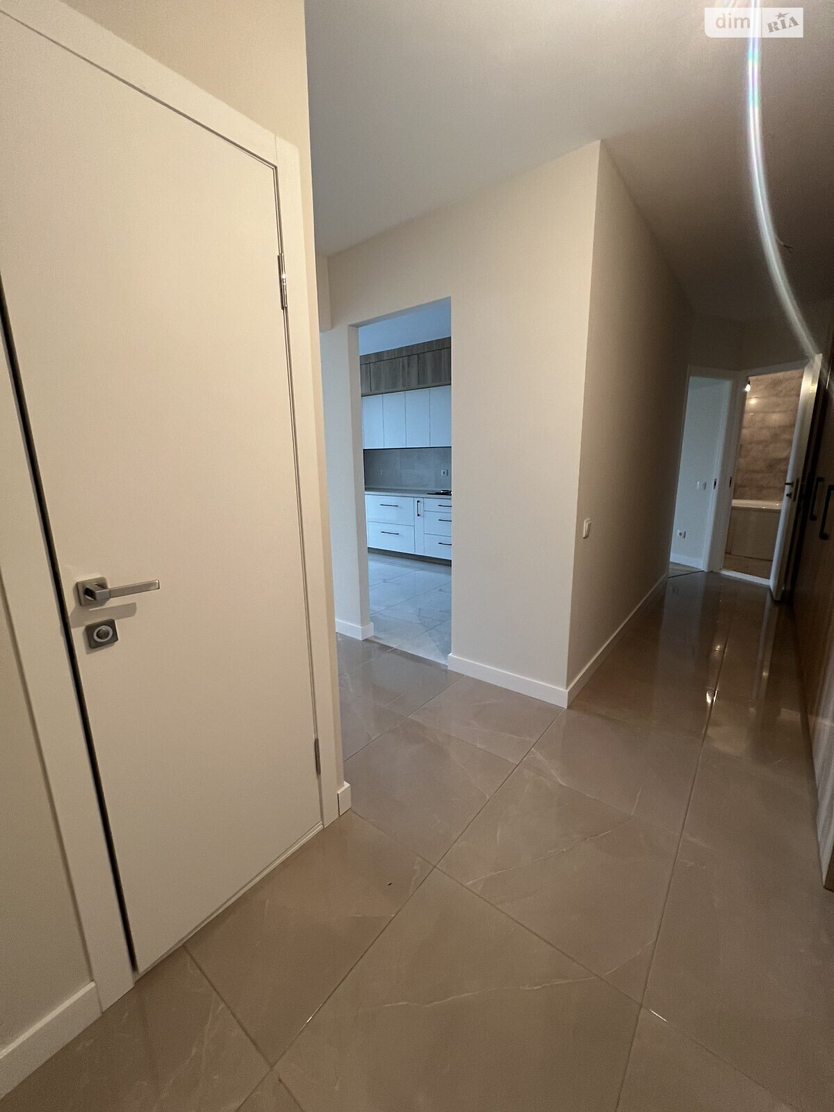 Продаж двокімнатної квартири в Тернополі, на просп. Злуки 7, район Бам фото 1 Продаж двокімнатної квартири в Тернополі, на просп. Злуки 7, район Бам фото 1