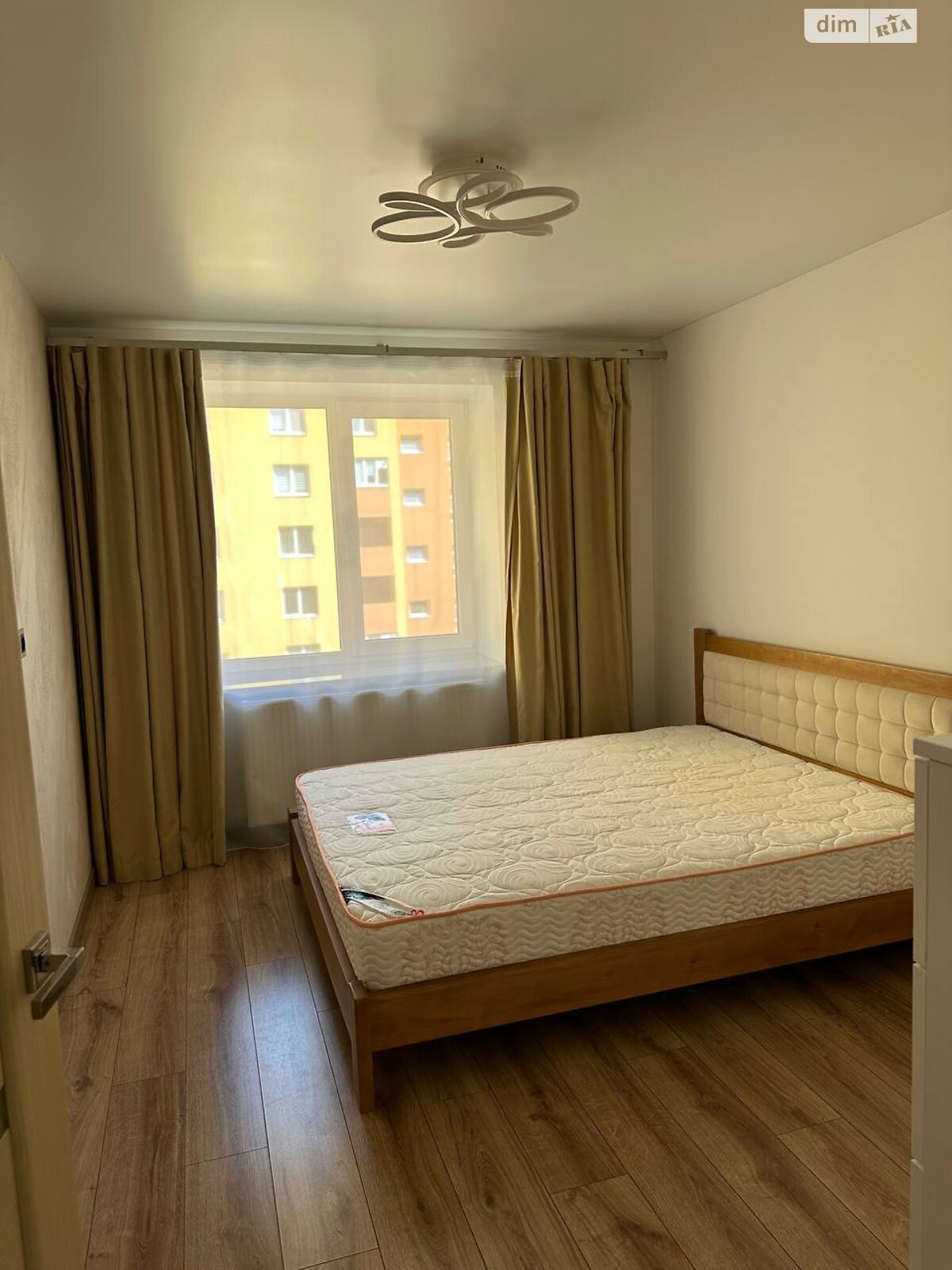 Продажа двухкомнатной квартиры в Тернополе, на просп. Злуки 18, кв. 157, район Бам фото 1 Продажа двухкомнатной квартиры в Тернополе, на просп. Злуки 18, кв. 157, район Бам фото 1