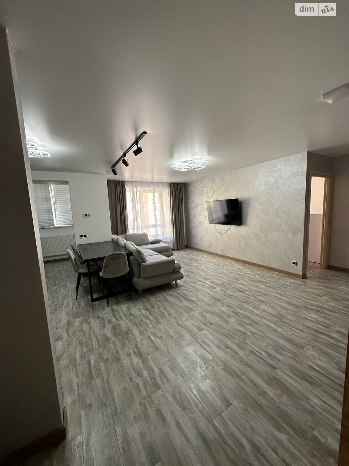 Продажа двухкомнатной квартиры в Тернополе, на просп. Злуки 18, кв. 157, район Бам фото 1 Продажа двухкомнатной квартиры в Тернополе, на просп. Злуки 18, кв. 157, район Бам фото 1