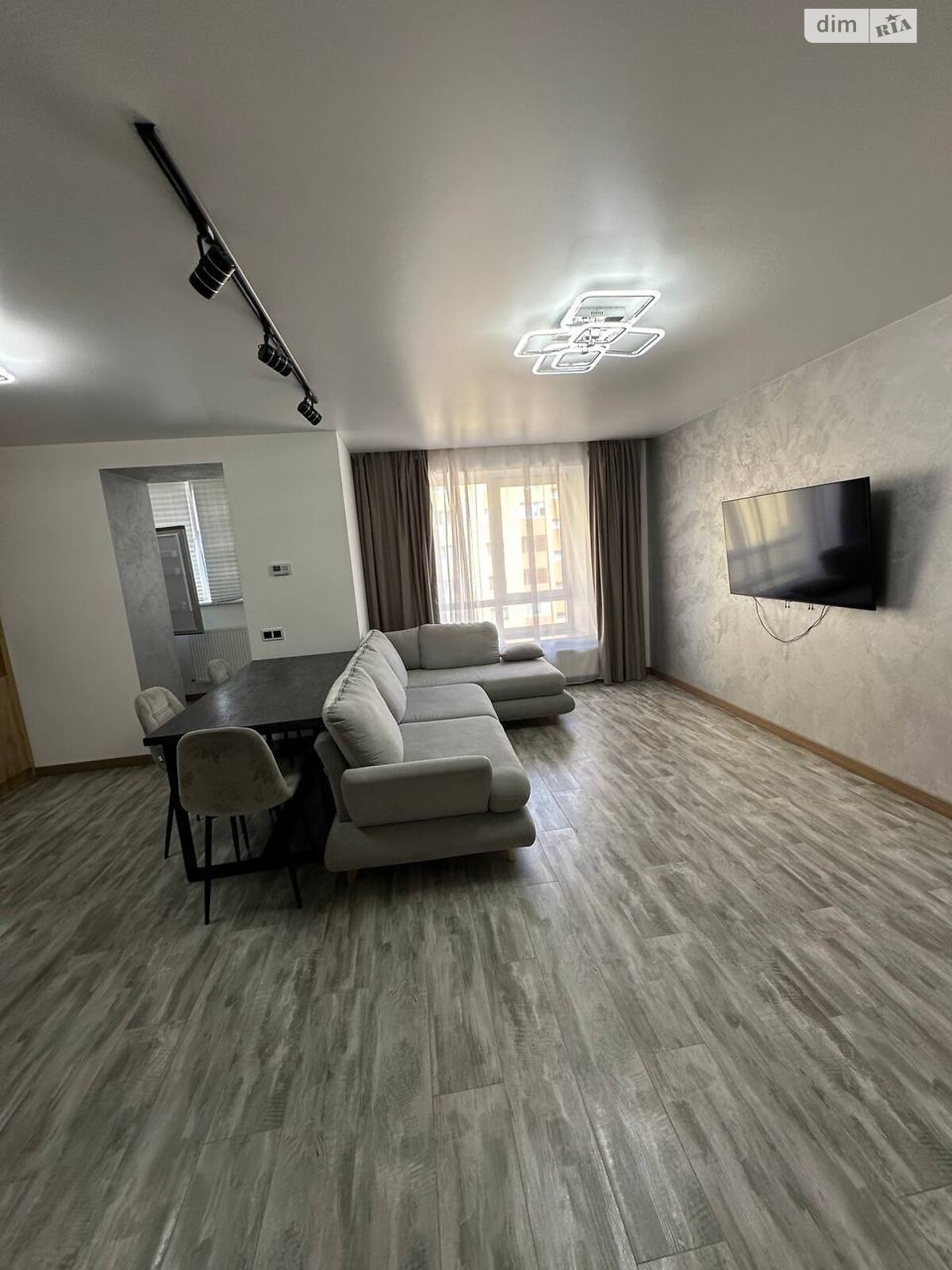 Продажа двухкомнатной квартиры в Тернополе, на просп. Злуки 18, кв. 157, район Бам фото 1 Продажа двухкомнатной квартиры в Тернополе, на просп. Злуки 18, кв. 157, район Бам фото 1