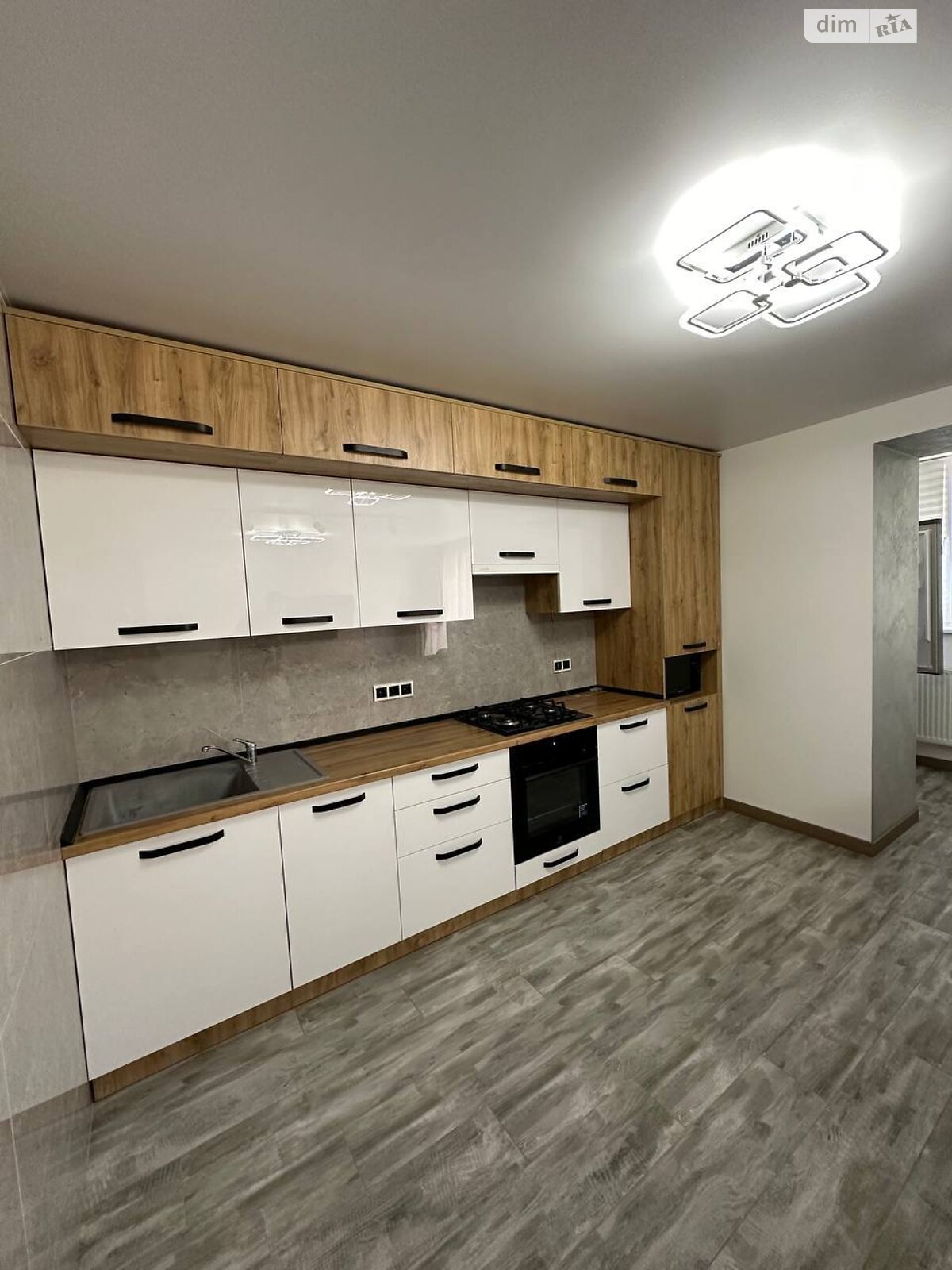 Продажа двухкомнатной квартиры в Тернополе, на просп. Злуки 18, кв. 157, район Бам фото 1 Продажа двухкомнатной квартиры в Тернополе, на просп. Злуки 18, кв. 157, район Бам фото 1