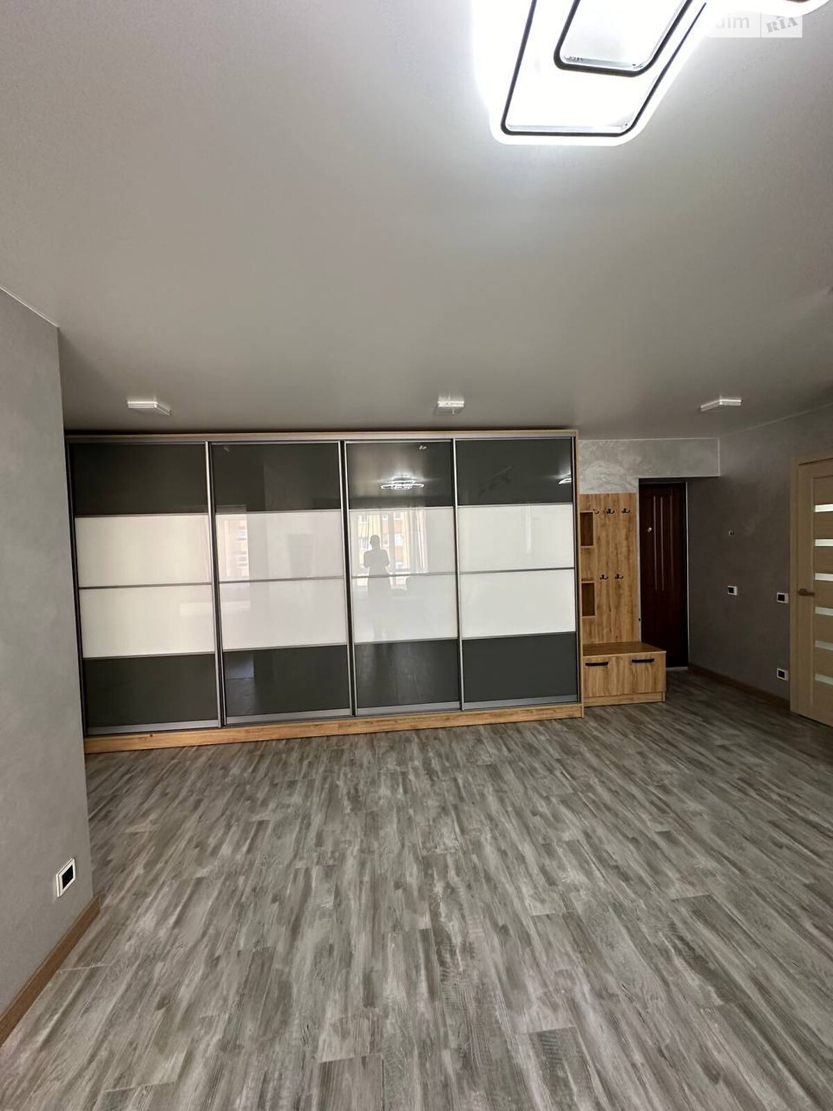 Продажа двухкомнатной квартиры в Тернополе, на просп. Злуки 18, кв. 157, район Бам фото 1 Продажа двухкомнатной квартиры в Тернополе, на просп. Злуки 18, кв. 157, район Бам фото 1