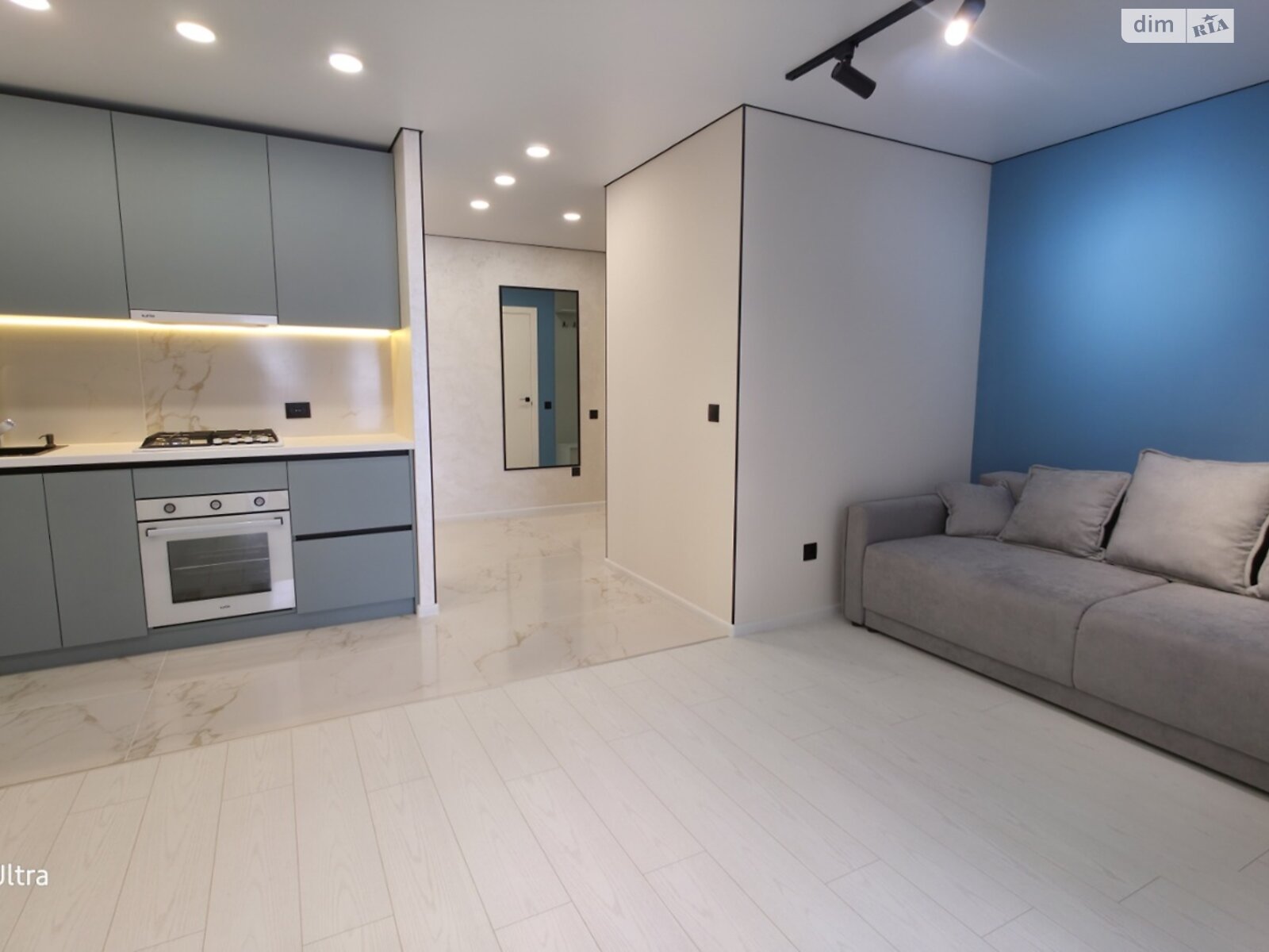 Продажа трехкомнатной квартиры в Тернополе, на просп. Злуки 7, район Бам фото 1 Продажа трехкомнатной квартиры в Тернополе, на просп. Злуки 7, район Бам фото 1