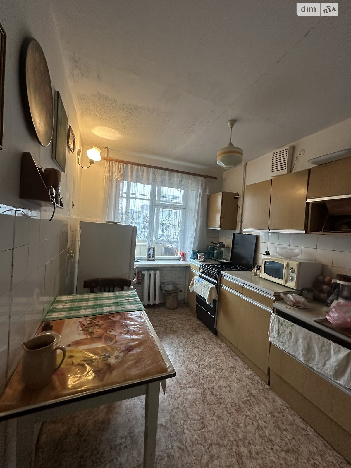 Продаж чотирикімнатної квартири в Тернополі, на просп. Злуки, район Бам фото 1 Продаж чотирикімнатної квартири в Тернополі, на просп. Злуки, район Бам фото 1