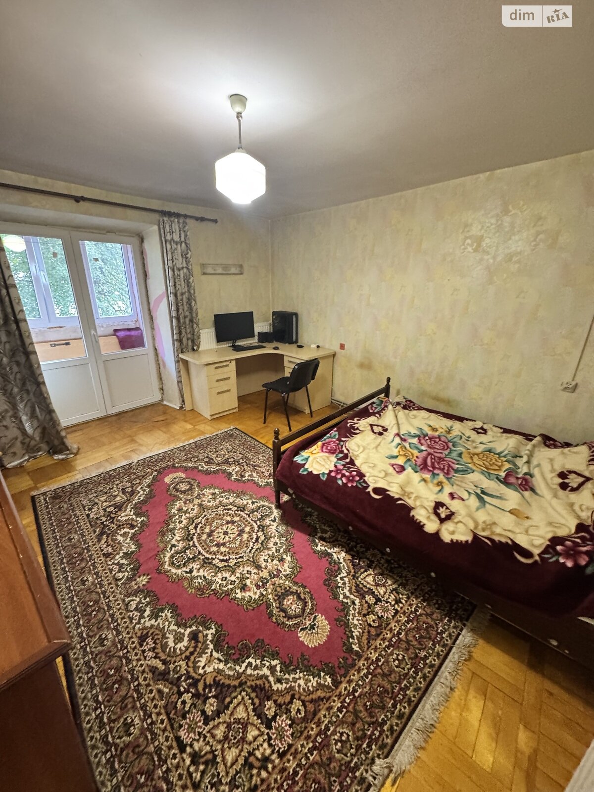 Продажа трехкомнатной квартиры в Тернополе, на просп. Злуки, район Бам фото 1