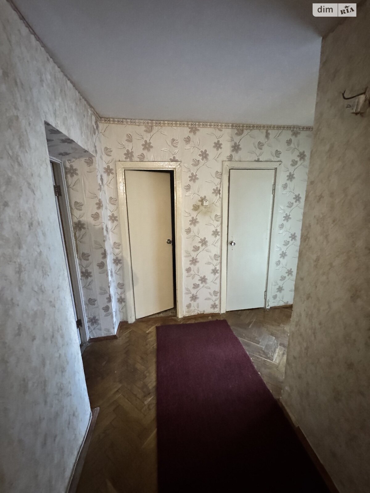 Продажа трехкомнатной квартиры в Тернополе, на просп. Злуки, район Бам фото 1