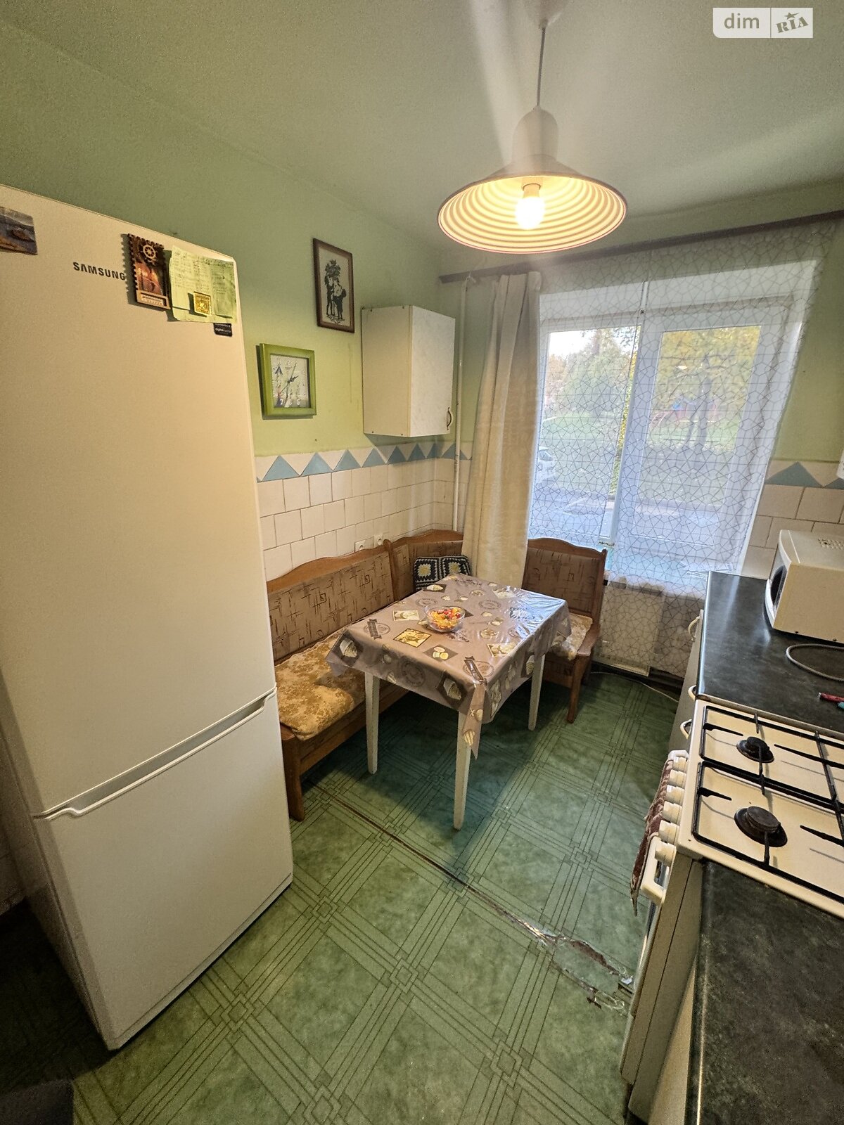 Продажа трехкомнатной квартиры в Тернополе, на просп. Злуки, район Бам фото 1