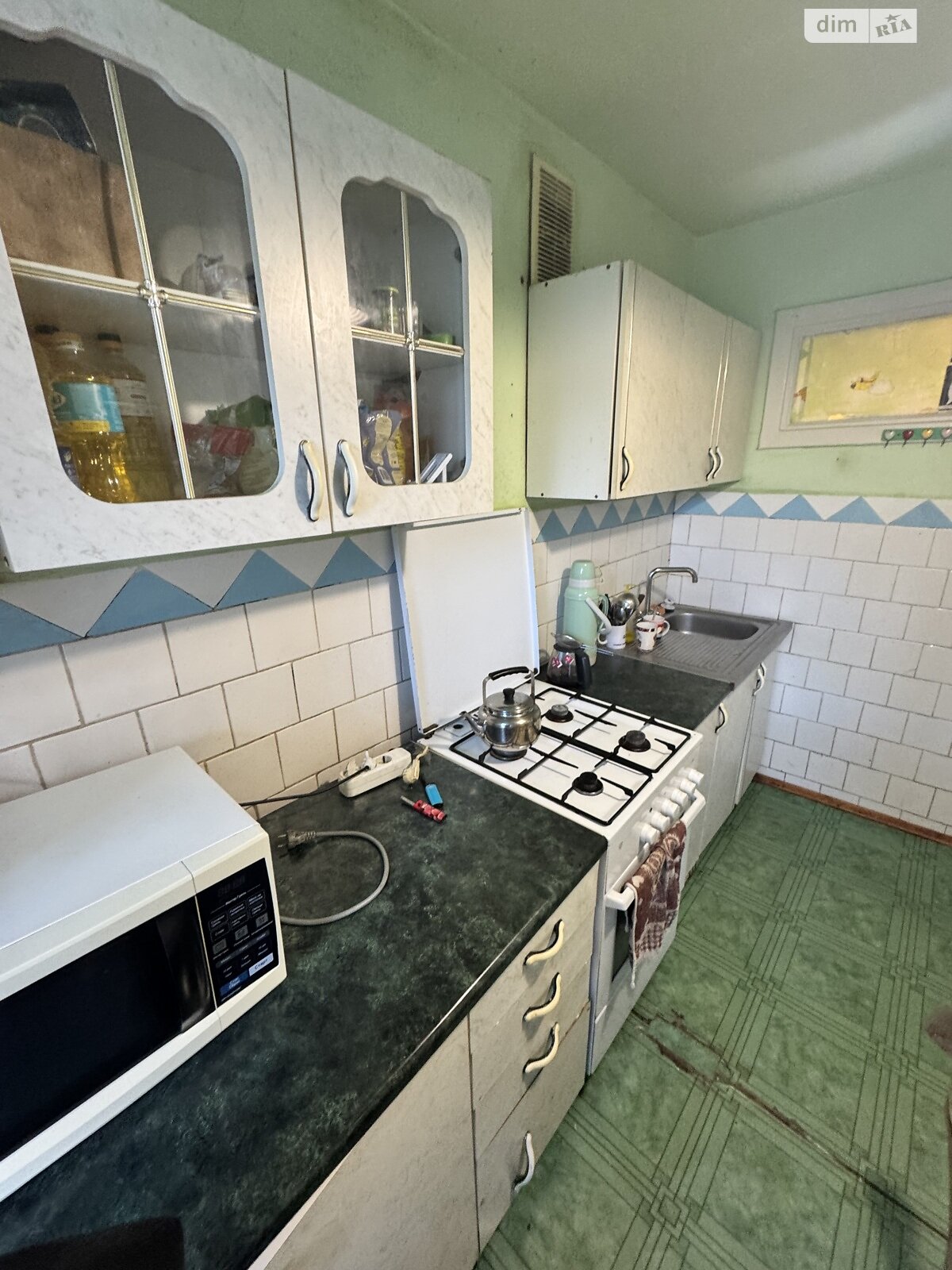 Продажа трехкомнатной квартиры в Тернополе, на просп. Злуки, район Бам фото 1