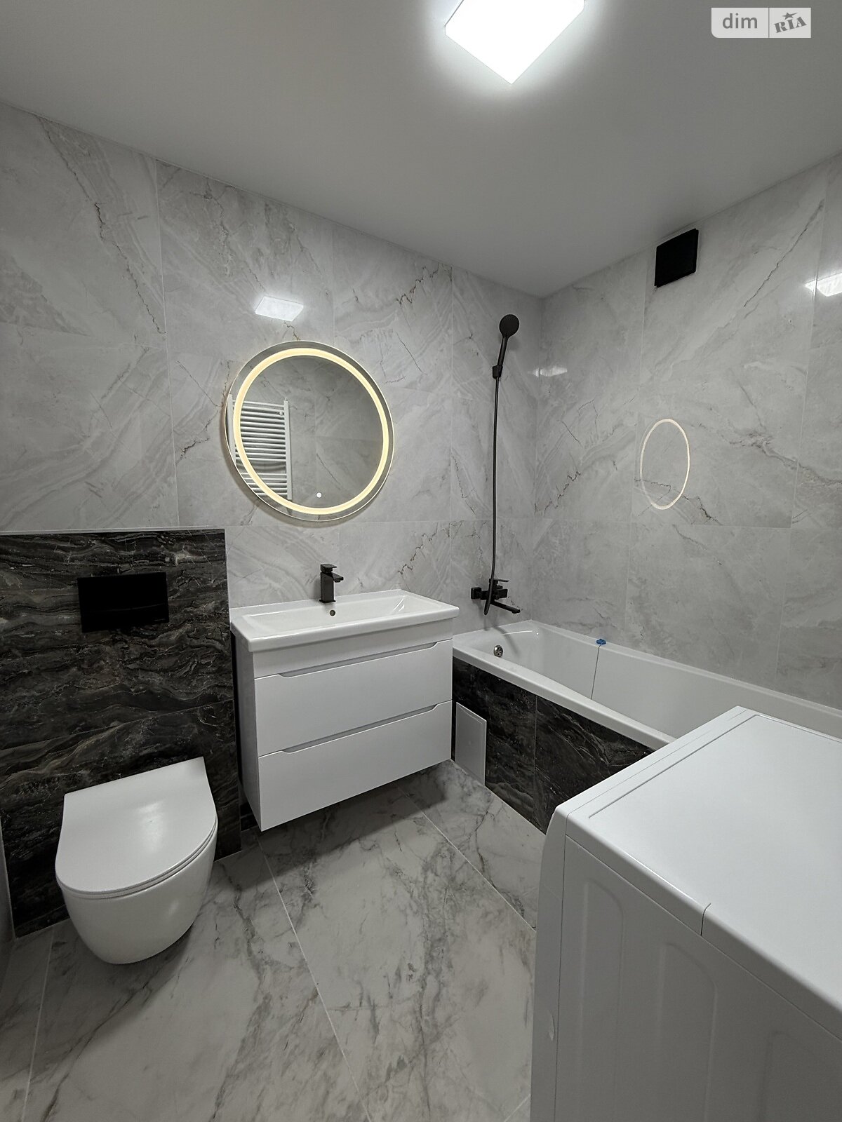 Продаж двокімнатної квартири в Тернополі, на просп. Злуки, район Бам фото 1