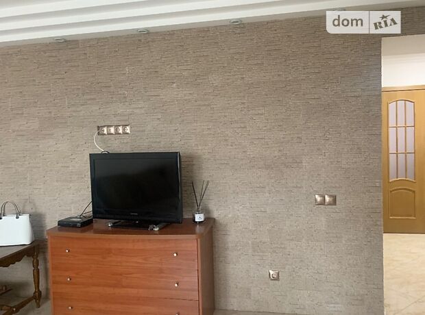 Продажа трехкомнатной квартиры в Тернополе, на просп. Злуки 4, район Бам фото 1 Продажа трехкомнатной квартиры в Тернополе, на просп. Злуки 4, район Бам фото 1