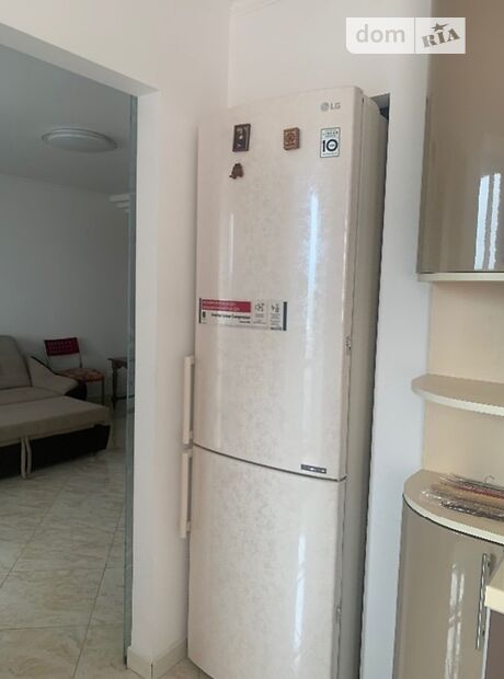 Продажа трехкомнатной квартиры в Тернополе, на просп. Злуки 4, район Бам фото 1 Продажа трехкомнатной квартиры в Тернополе, на просп. Злуки 4, район Бам фото 1